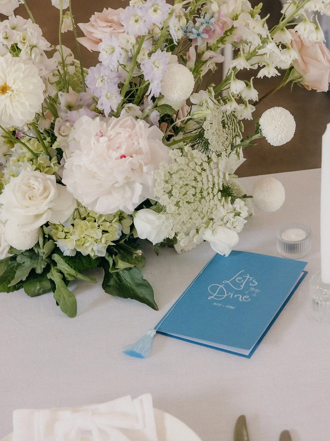 A &amp; R 🌸 

Photographer @anagalloway 
Stylist: @mywaiheke
Stationery @paperdarlingnz 
Venue: @manowarwine 
Florist: @rubylou.floraldesign
Make Up Artist: @katesolleymakeup
Hair Stylist: @_amandaprestonhair
Celebrant: @wedbyrenee
Hire Items: @mywa