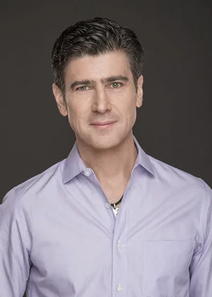 maclowry_headshot_v1.jpg