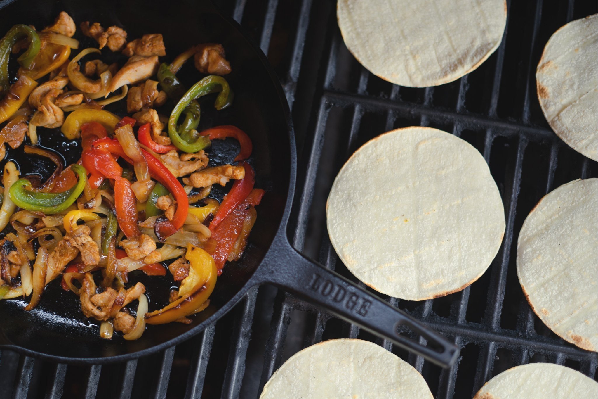 Desert+Provisions+Skillet+Chicken+Fajitas+%284%29.jpg