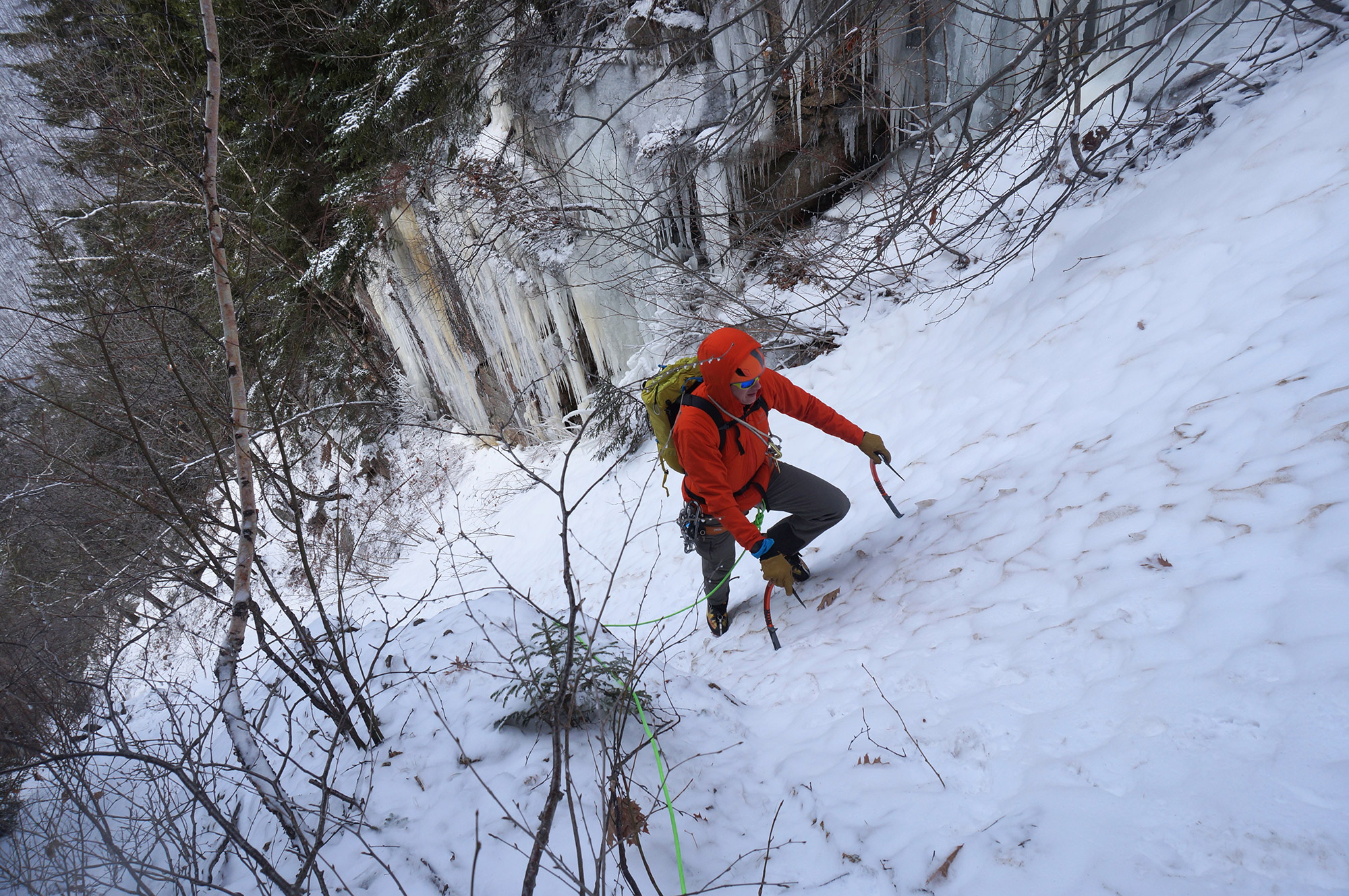 Alpha Guide: Ice Climbing Shoestring Gully