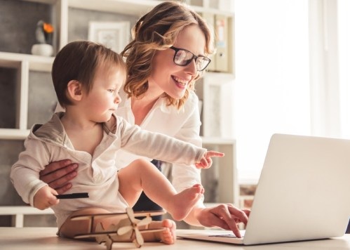 5 Resume Writing Tips for Returning to Work After Being a Stay at Home Parent