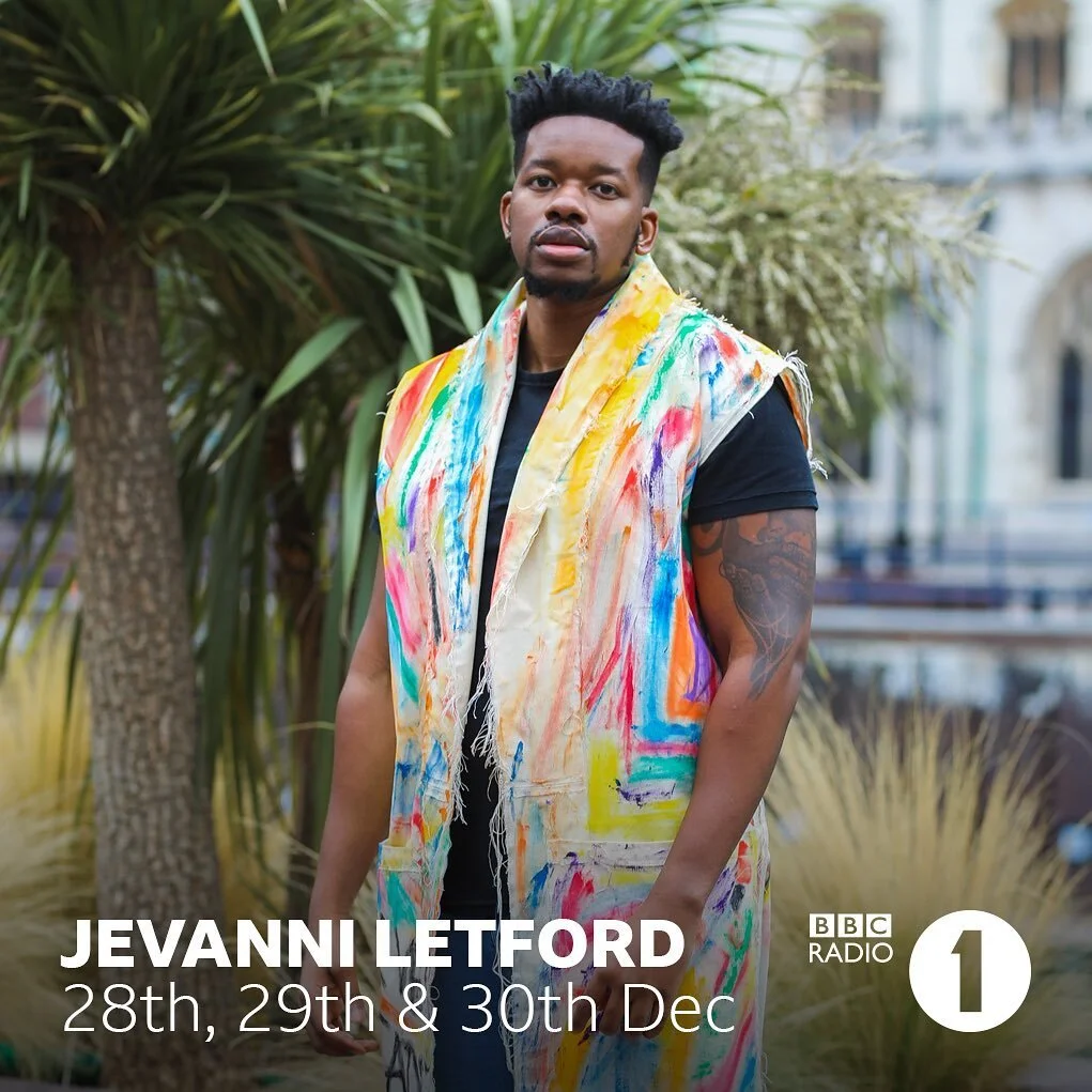 Fully had to pinch myself here... 😳

Really looking forward to taking over from @rickiehw, @melvinodoom and @charliehedgesdj on @bbcradio1 over the Christmas period 😭

Anyone that knows me knows that my life revolves around music. So to be given an