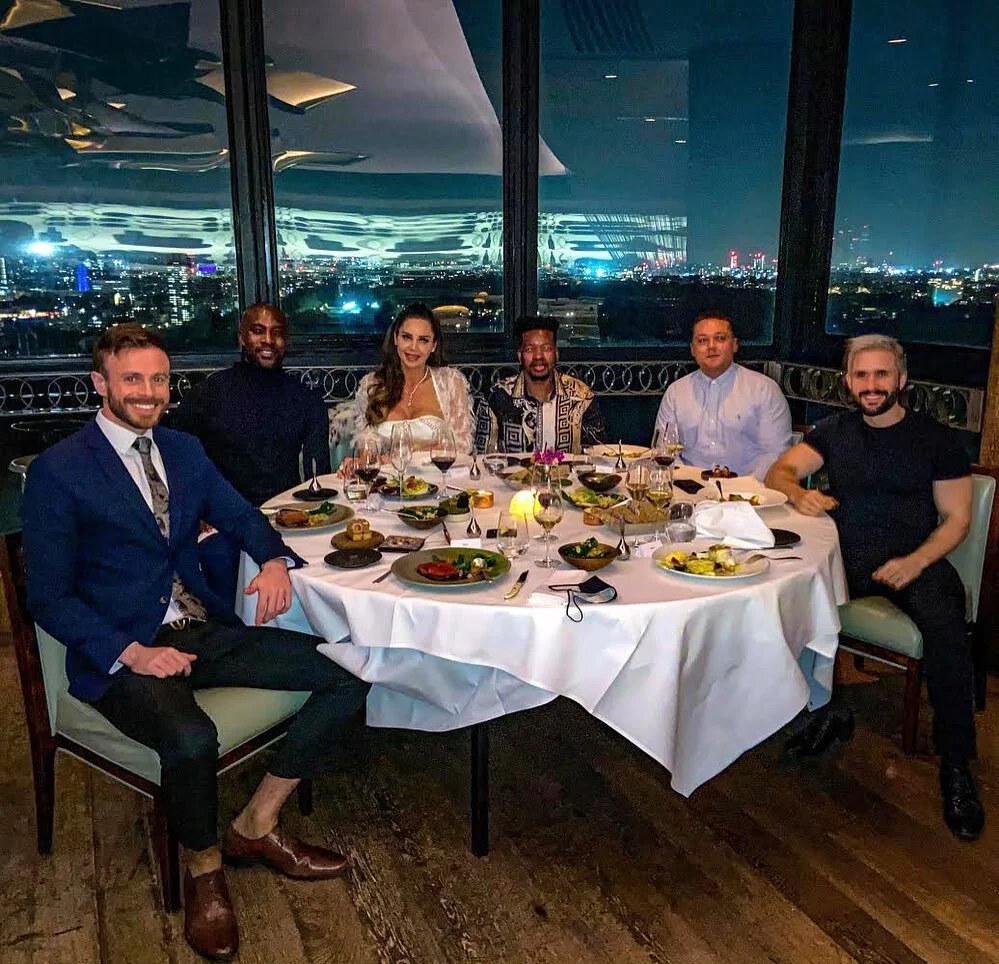 Dinner with a view 👀. Splendid evening with great and inspiring company. Looking forward to the upcoming projects 🥂 @iamcarltoncole12 @ninanaustdal @danistephensxn @adacanpics and @sharpepics