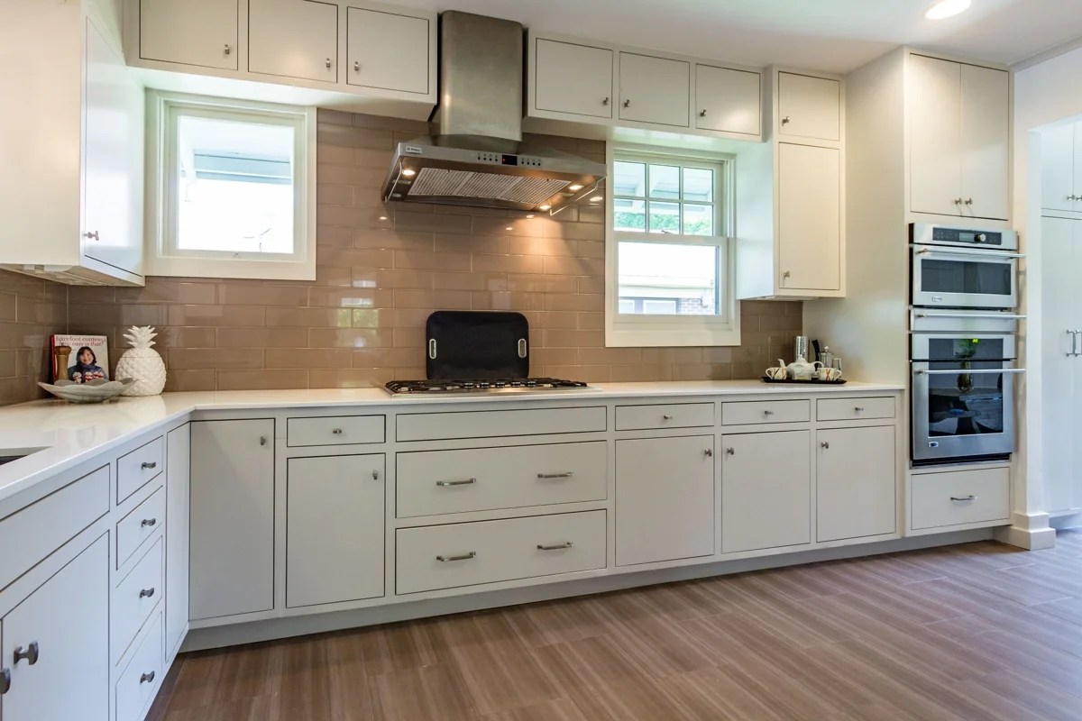 10_kitchen.jpg