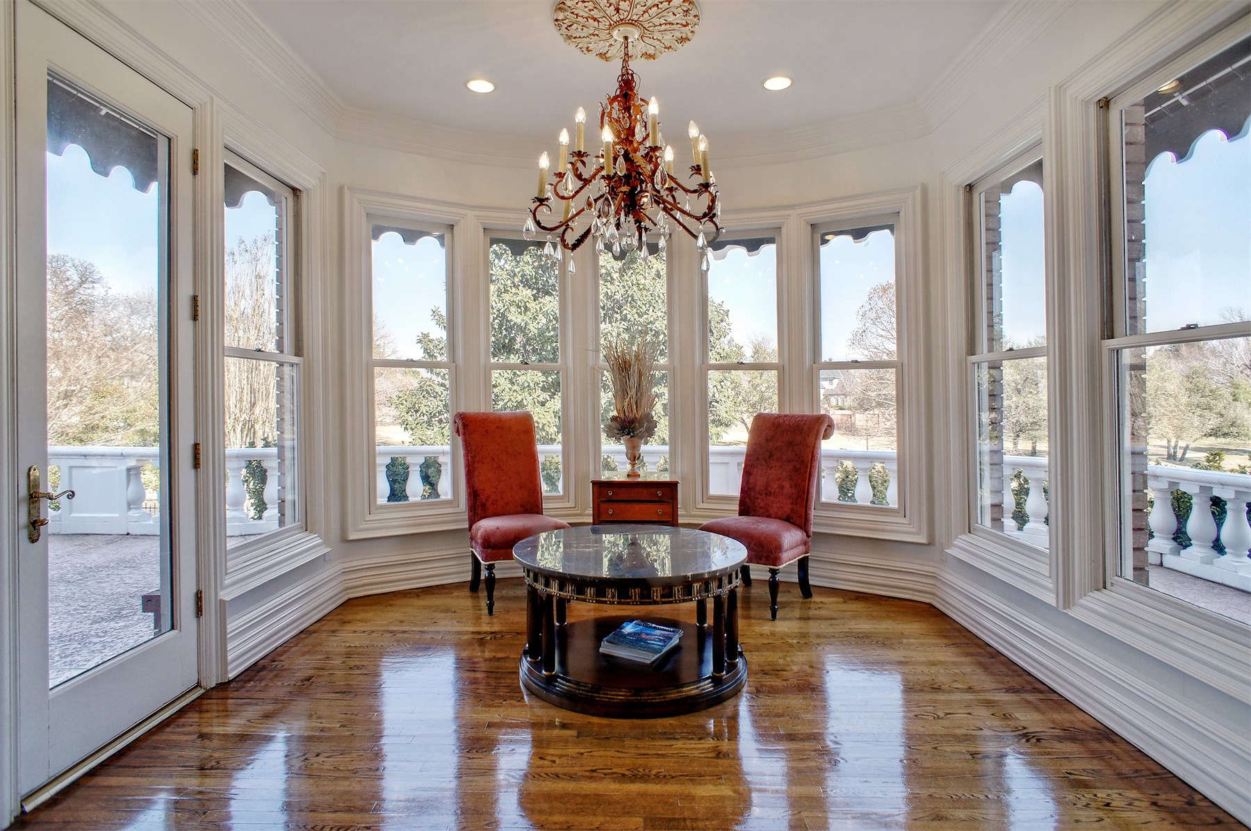Breakfast Nook.jpg
