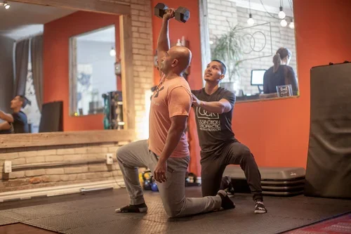 cesar doing rehab with patient toronto