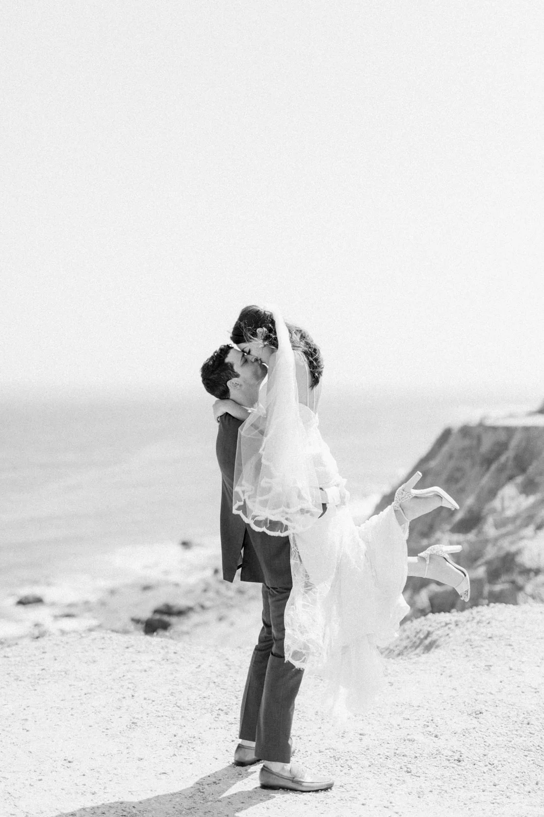 Laura___Michael_s_Wedding_Teasers-010.jpg