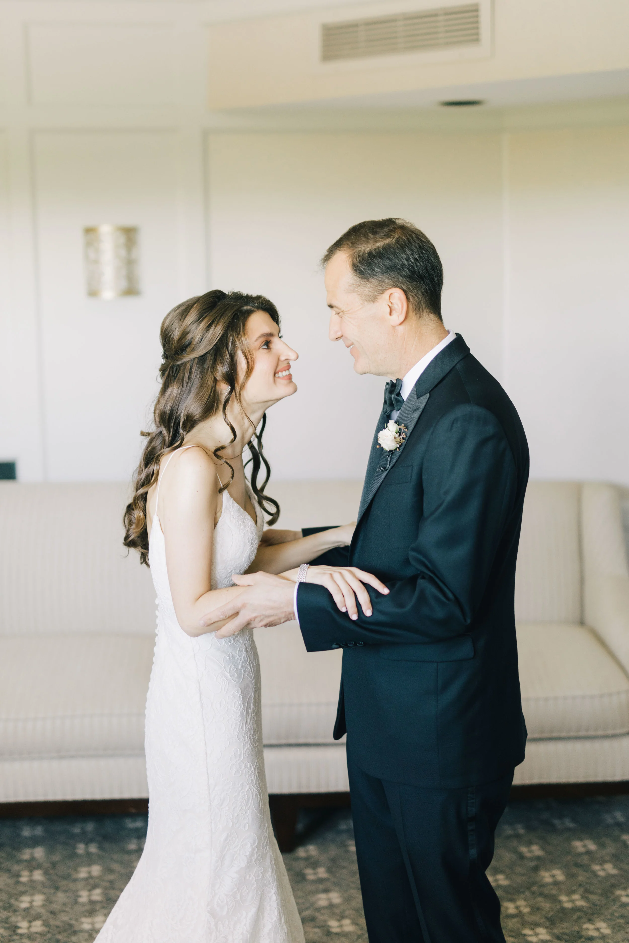 Stefanie & MIke's Wedding Teasers-19.jpg