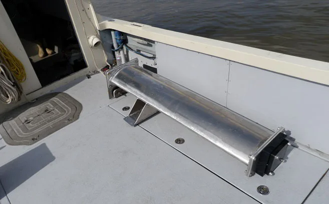 Dual frequency single-beam sub-bottom profiler, 3.5kHz & 200kHz.