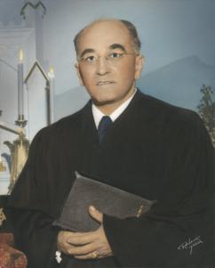 Pastor Amacher.jpg
