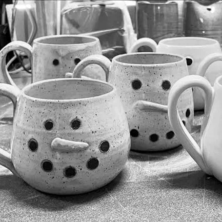 Young Artists 2-day Hand Building, Snowmen Mugs, 12/1 & 12/15, 4:30-5:30 PM (University Ave)
