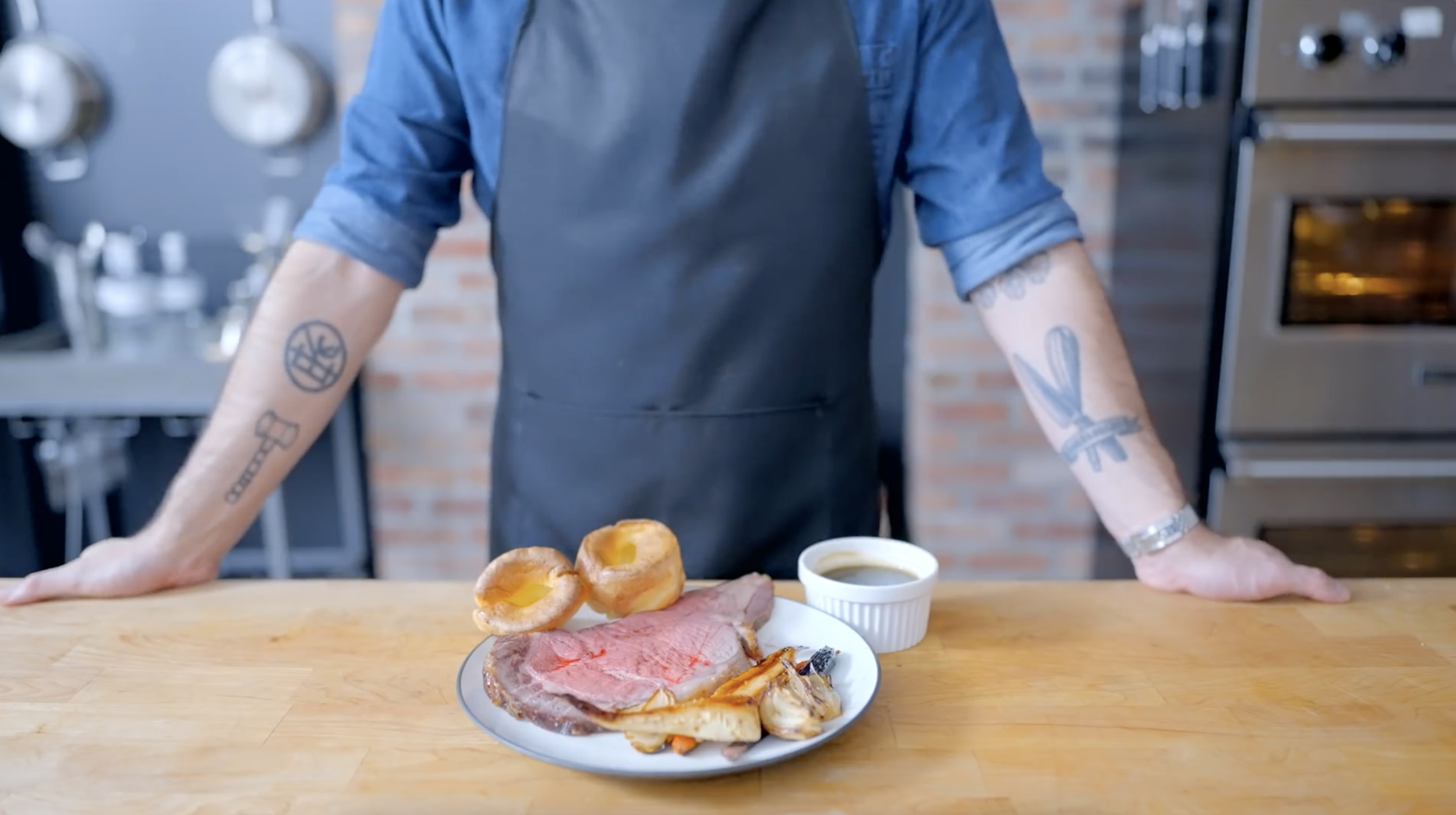 YORKSHIRE PUDDING AND ROAST BEEF