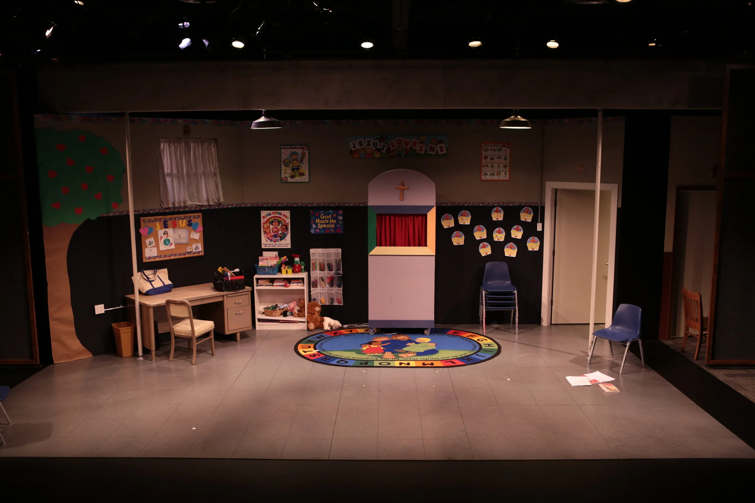 Hand To God - 463.JPG