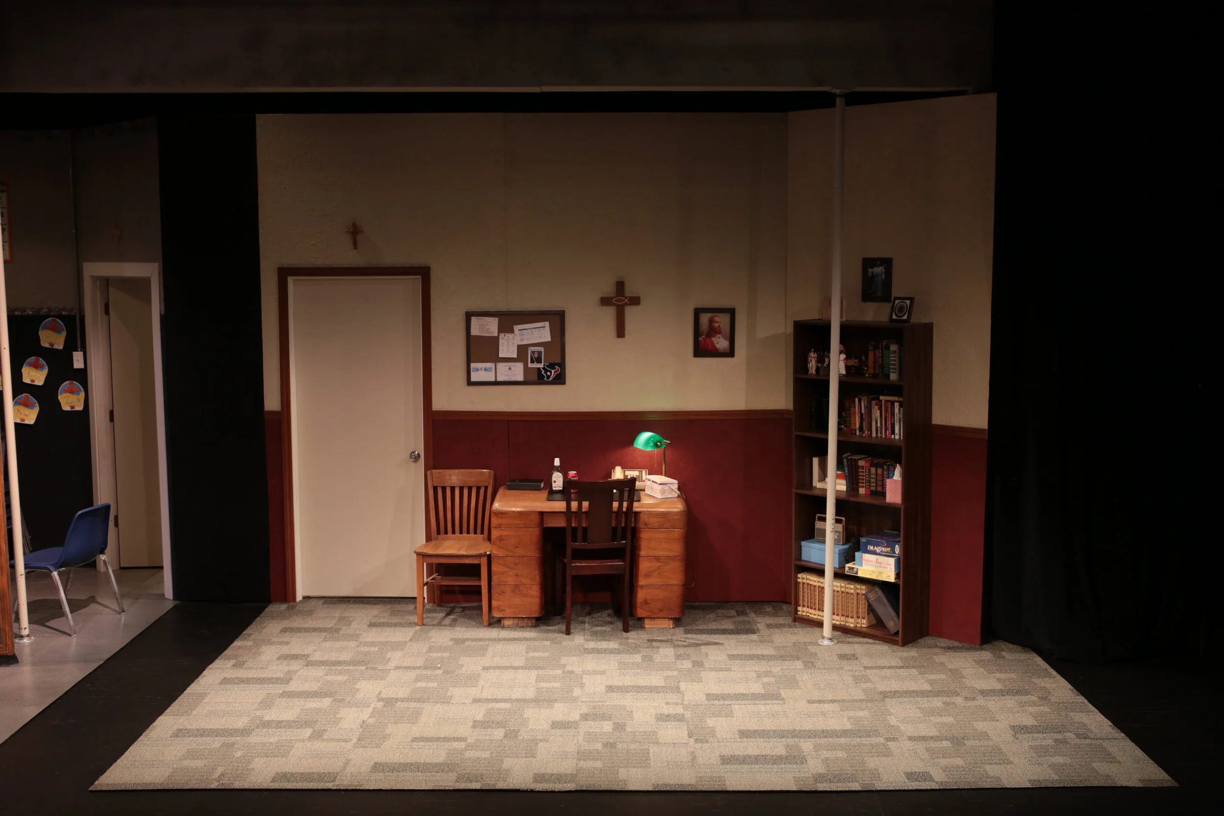 Hand To God - 881.JPG