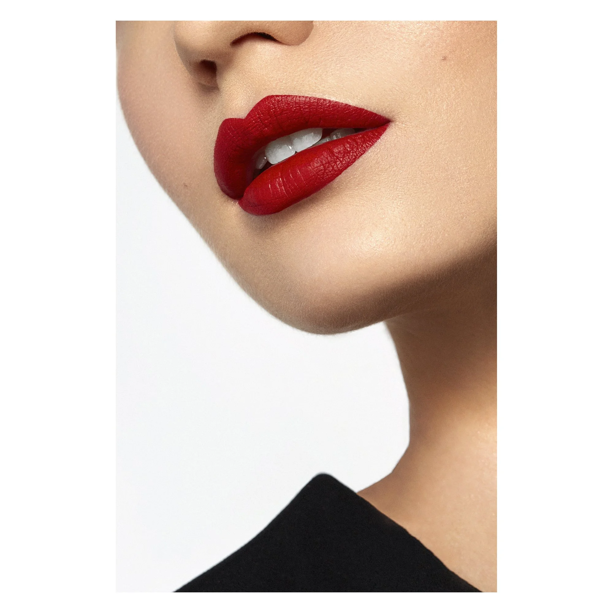 Narsissist lipstick.jpg