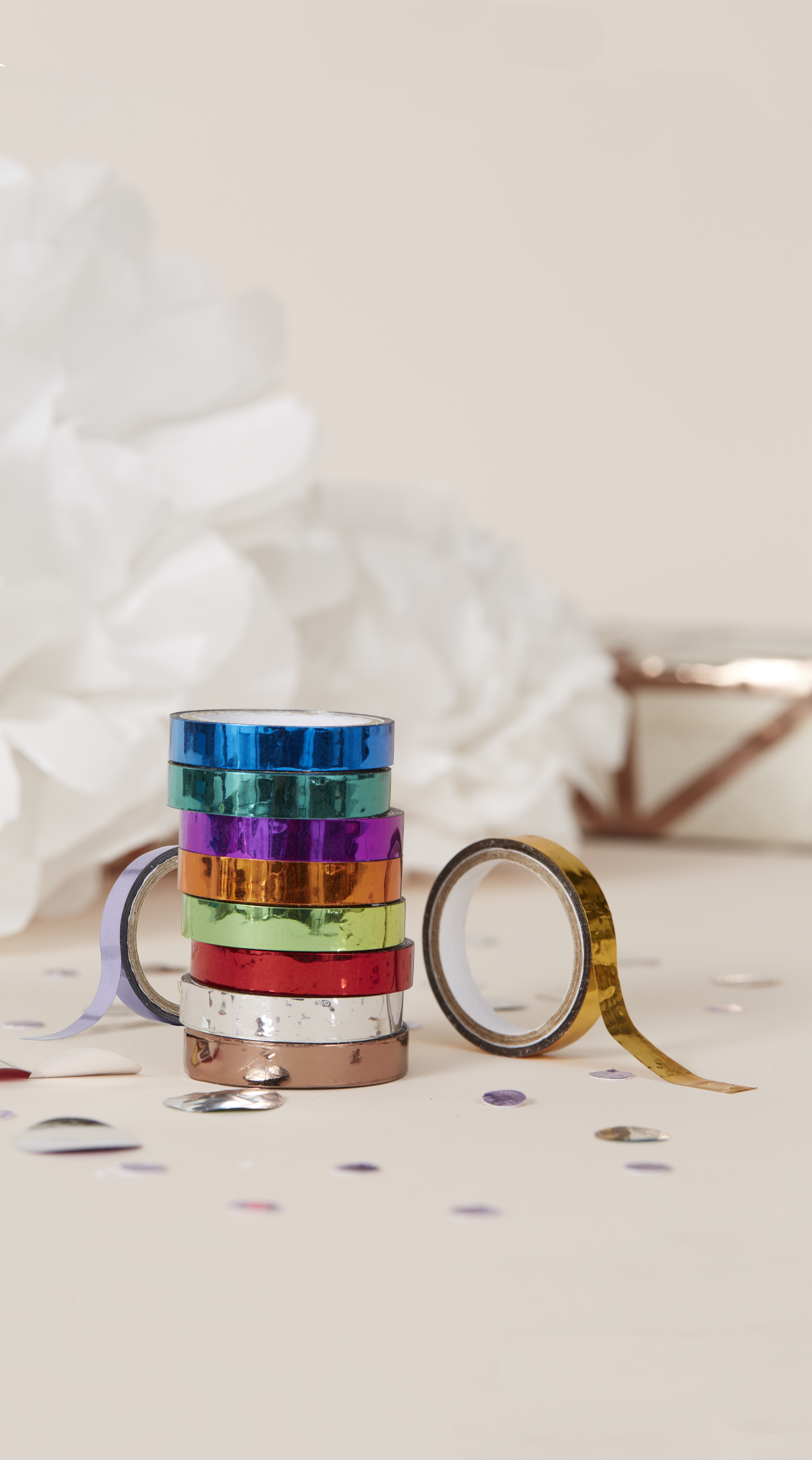 XpressIt-FoilTape-GiftWrapping 1.png