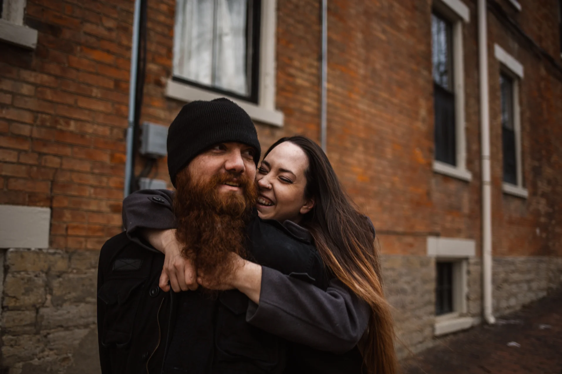 Riverside Drive Engagement Session in Cincinnati Ohio- Cincinnati Engagement Photography