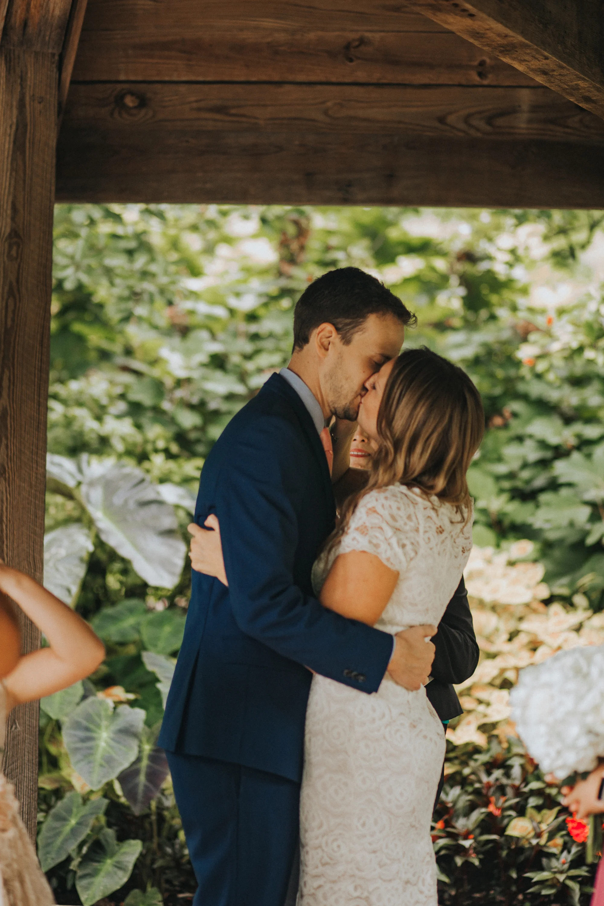 Eden Park Elopement in Cincinnati Photography by Bare Moments Photographya