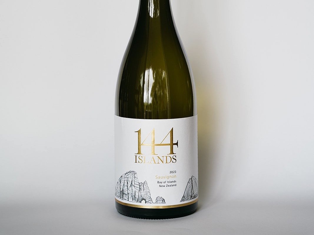 sauvignon+bottle+shot+398.jpg