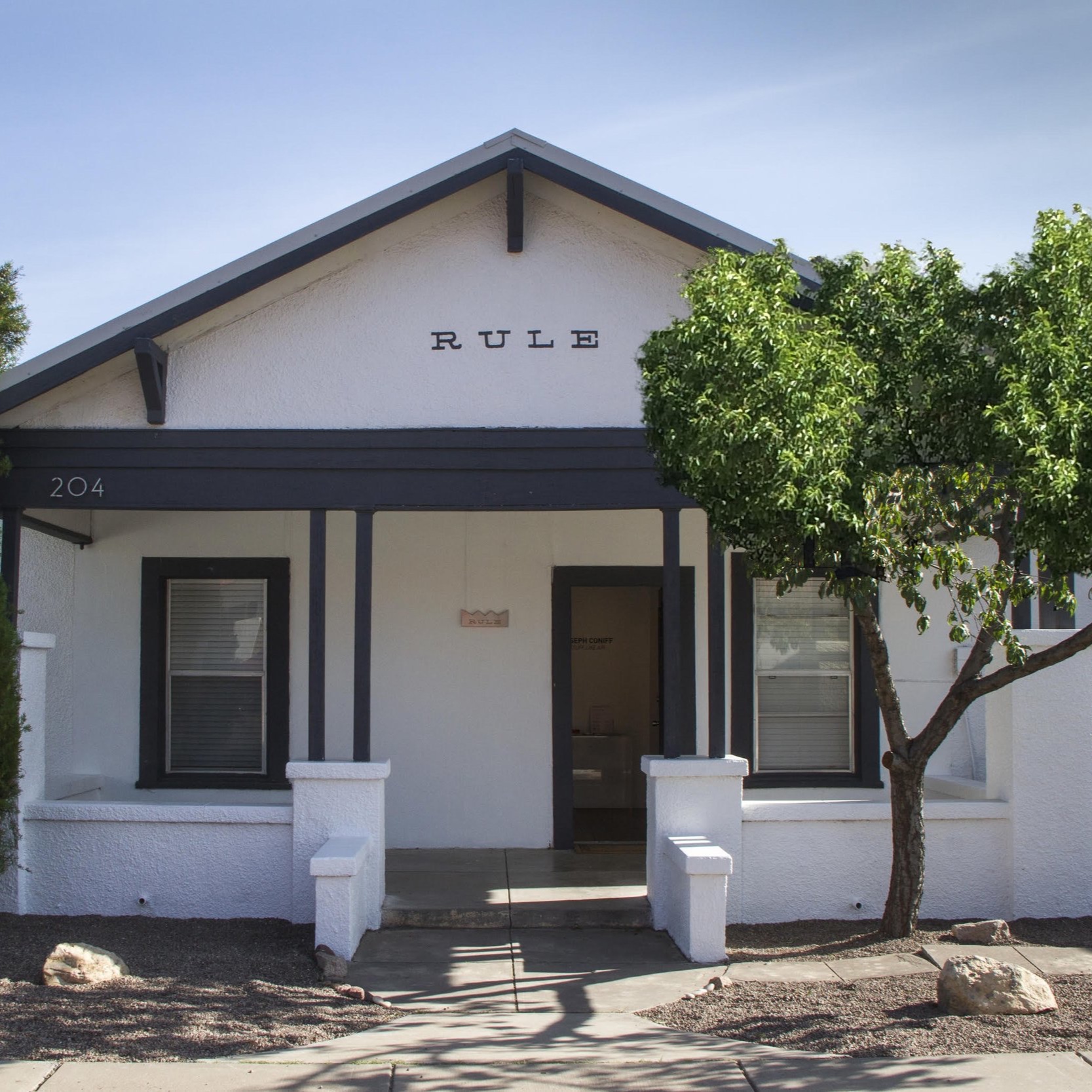 Audi_Southwest_Marfa_RuleGallery.jpg