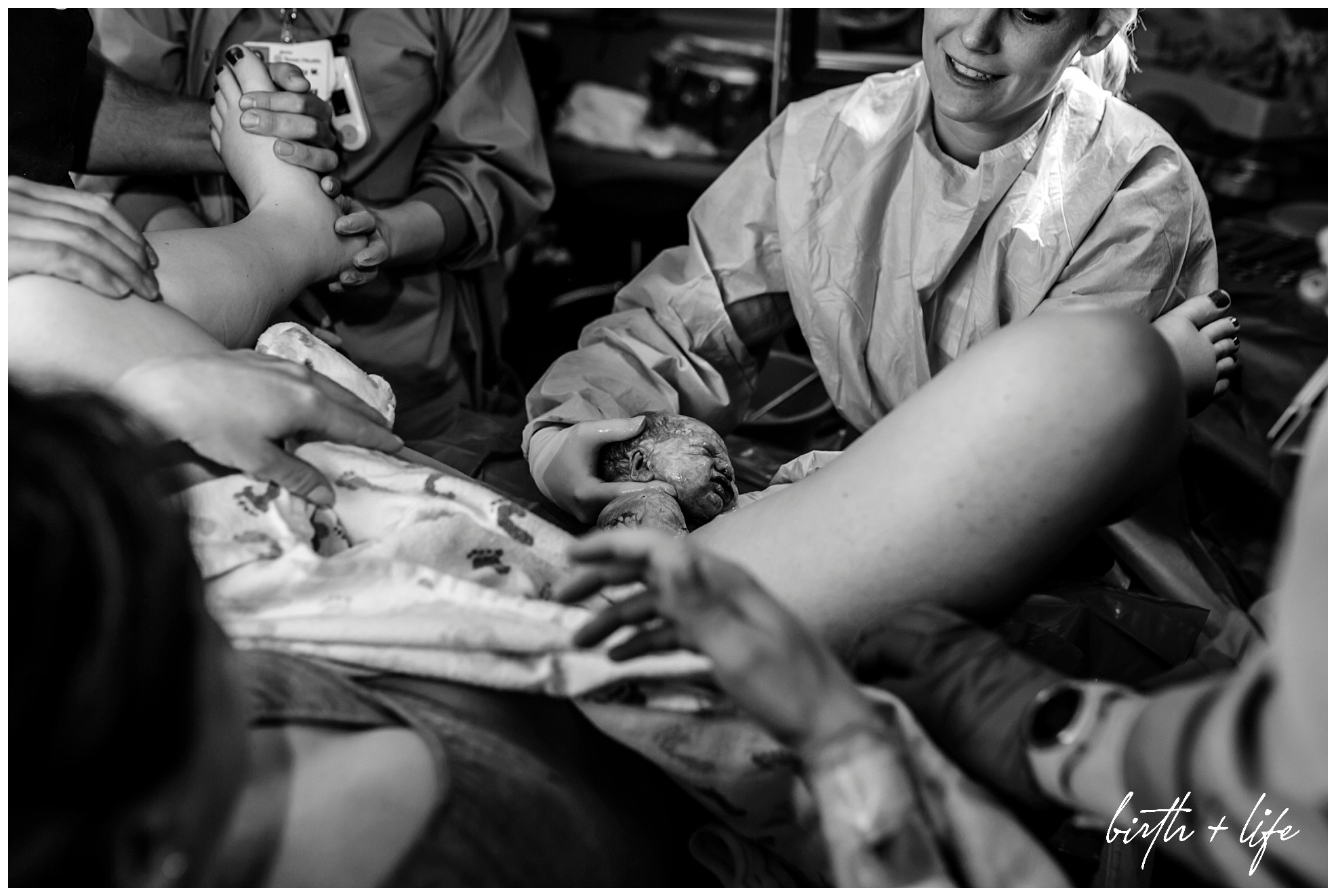 dfw-birth-and-life-photography-family-photojournalism-documentary-birth-storyacclaim-midwives-clark027.jpg