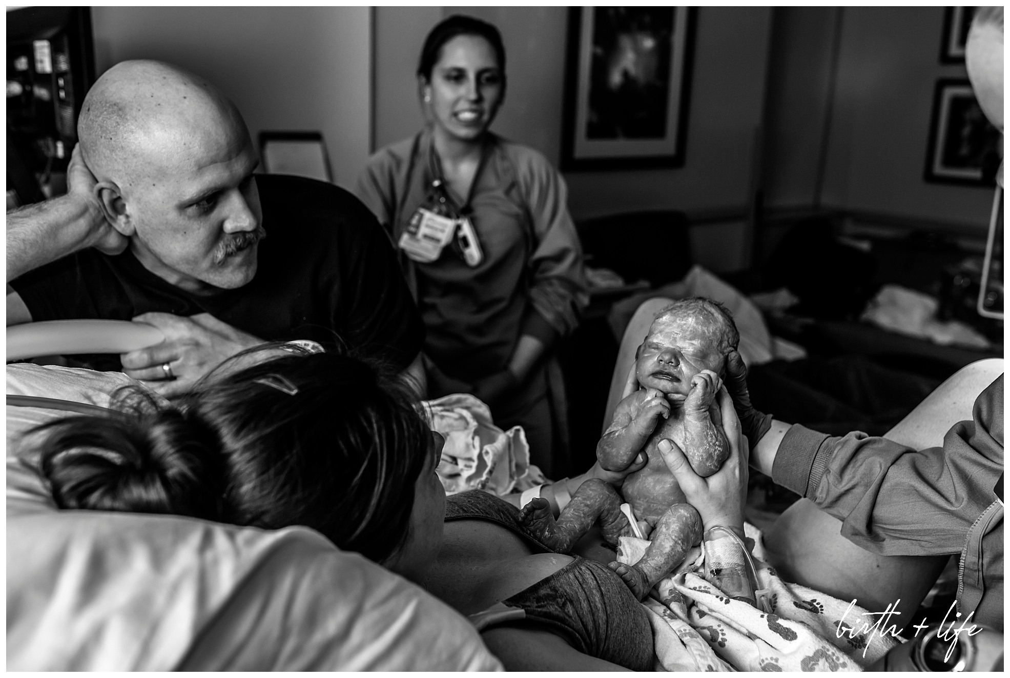 dfw-birth-and-life-photography-family-photojournalism-documentary-birth-storyacclaim-midwives-clark036.jpg