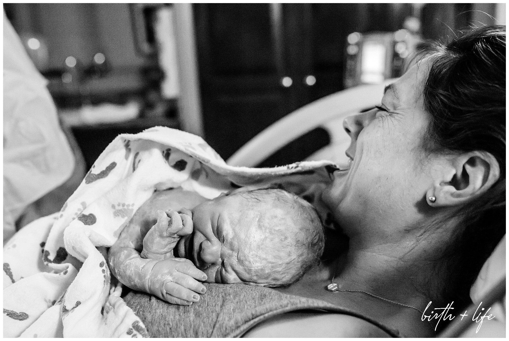 dfw-birth-and-life-photography-family-photojournalism-documentary-birth-storyacclaim-midwives-clark034.jpg