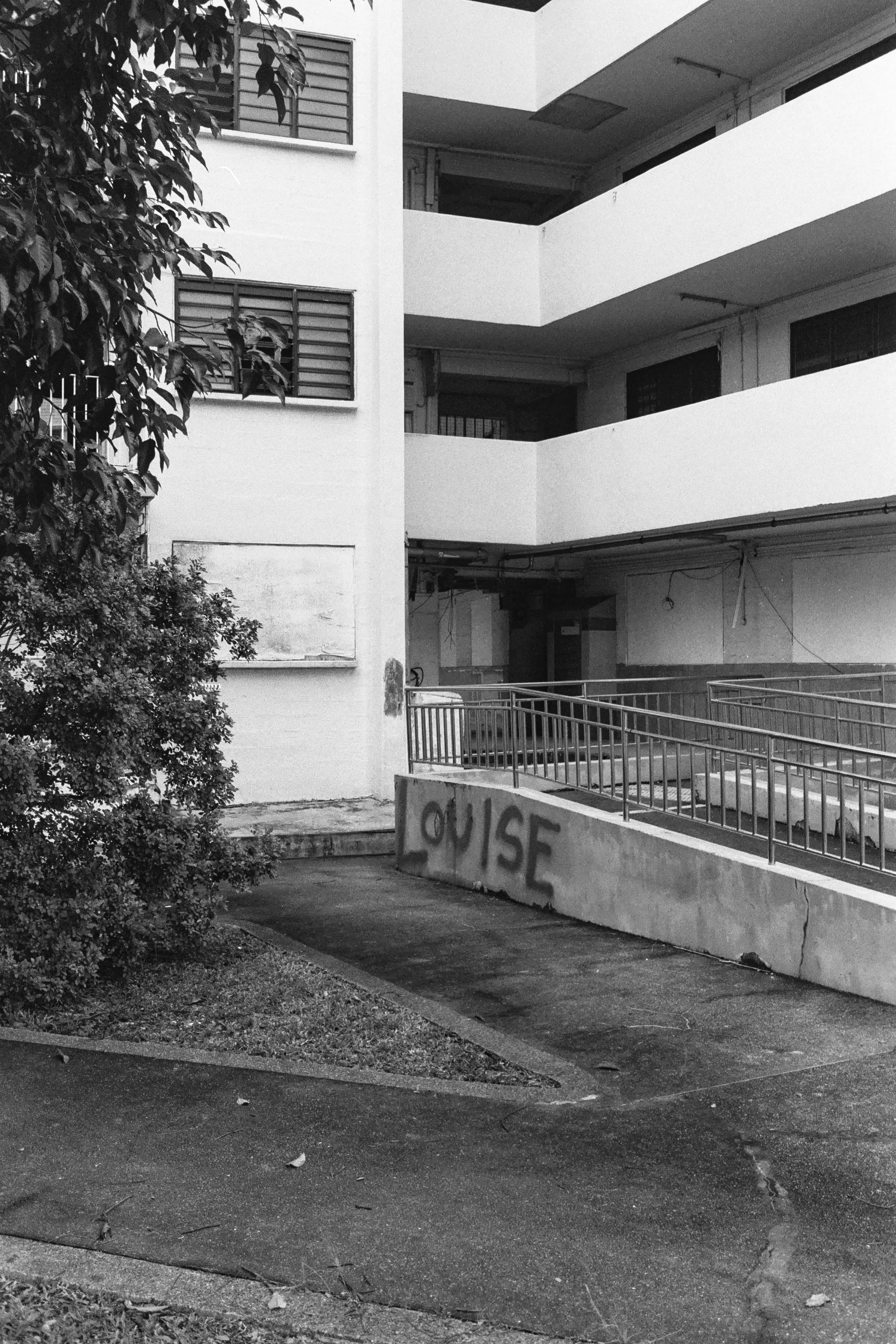 AA004.jpg