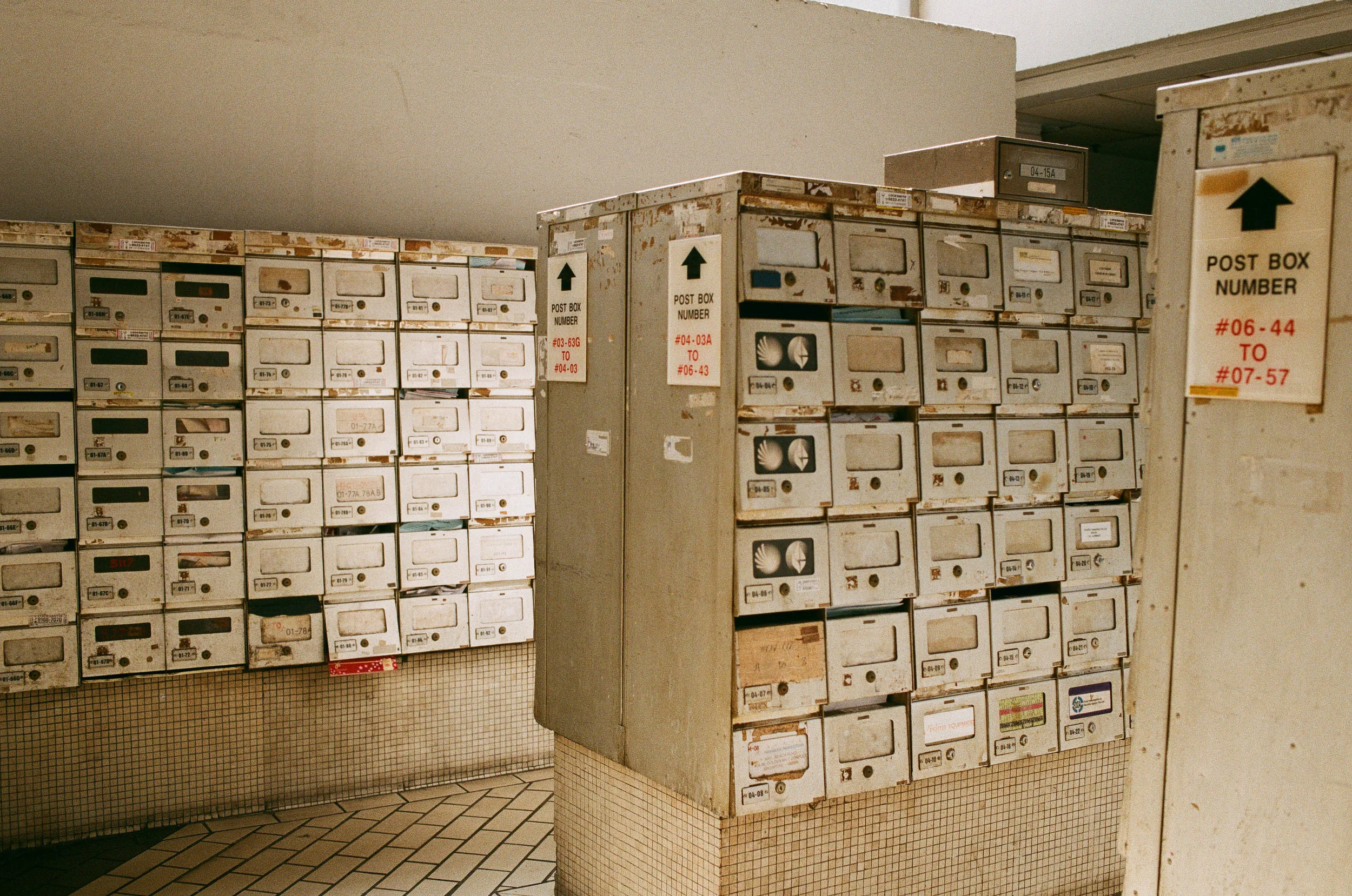 CameraAssembly_JonasKoh_Fuji100_01.jpg