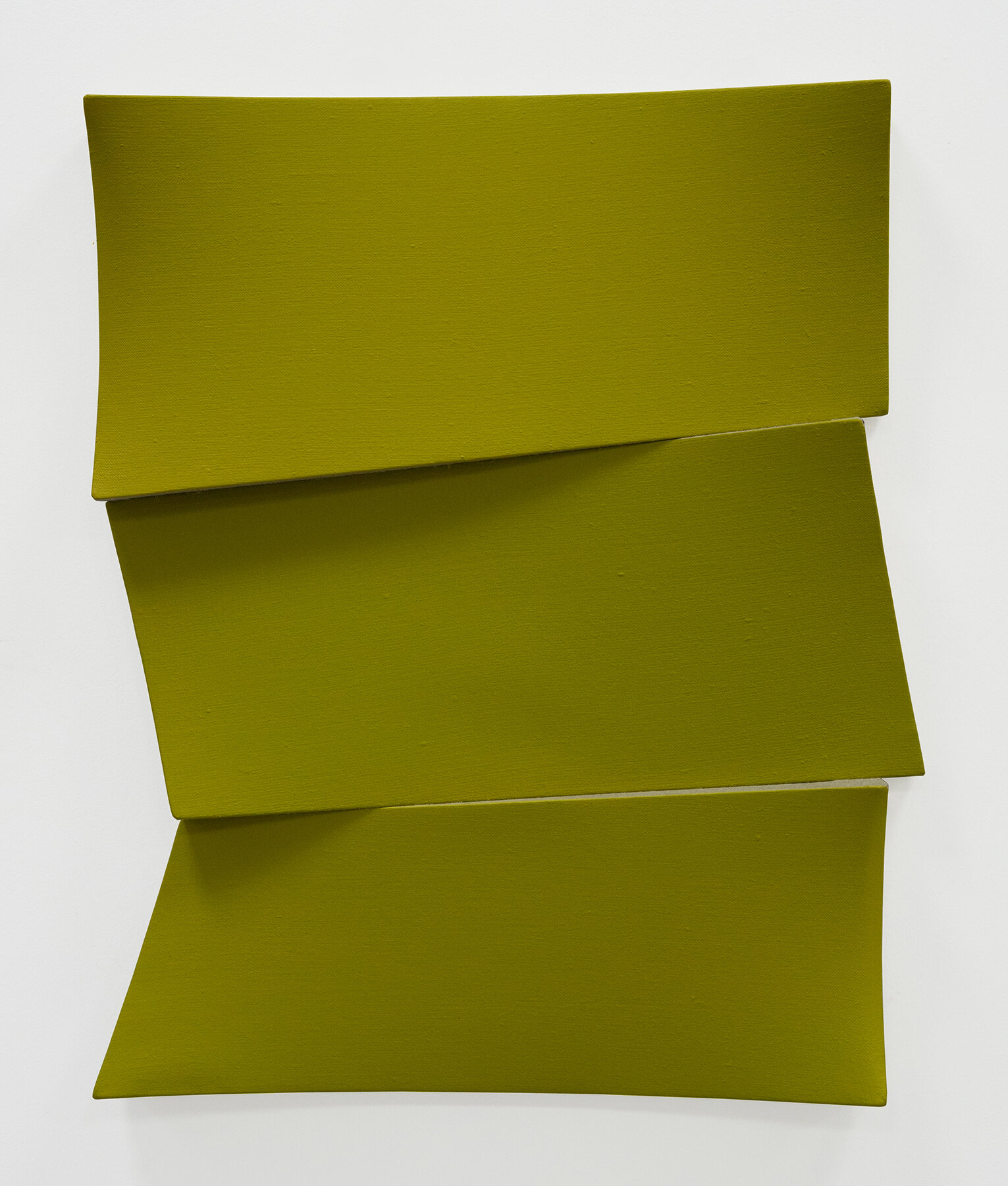 JAN MAARTEN VOSKUIL | Broken yellow stack, 25.5 x 21 x 2 inches / 65 x 53 x 5 cm, acrylics on linen, 2019