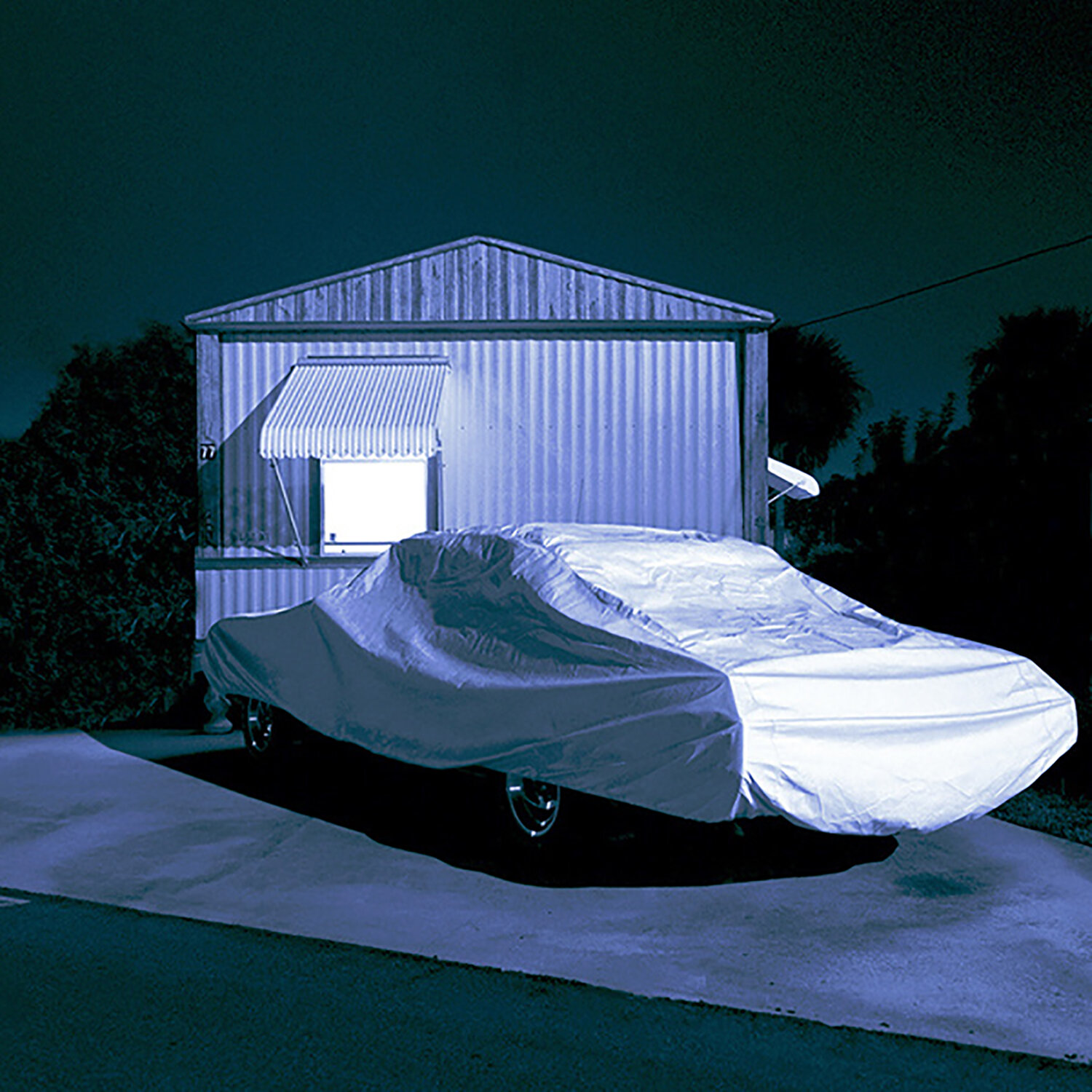 JUDY GELLES | Mobile Home #9, 15 x 15 inches / 38 x 38 cm, Fuji crystal archive print, edition of 10, 2001-2006