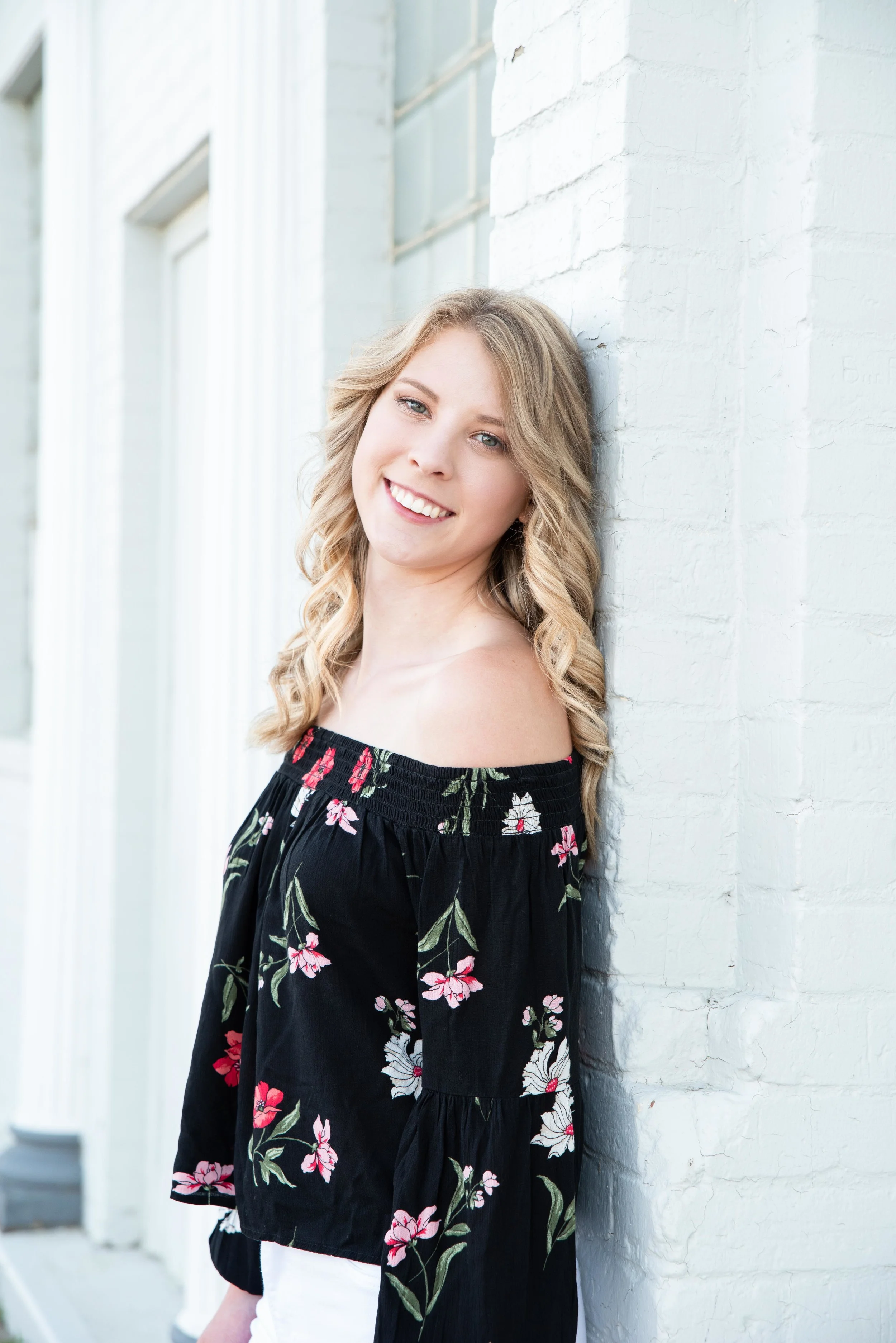 URBAN SENIOR PORTRAITS JAMESTOWN, ND | MORGAN, 2020