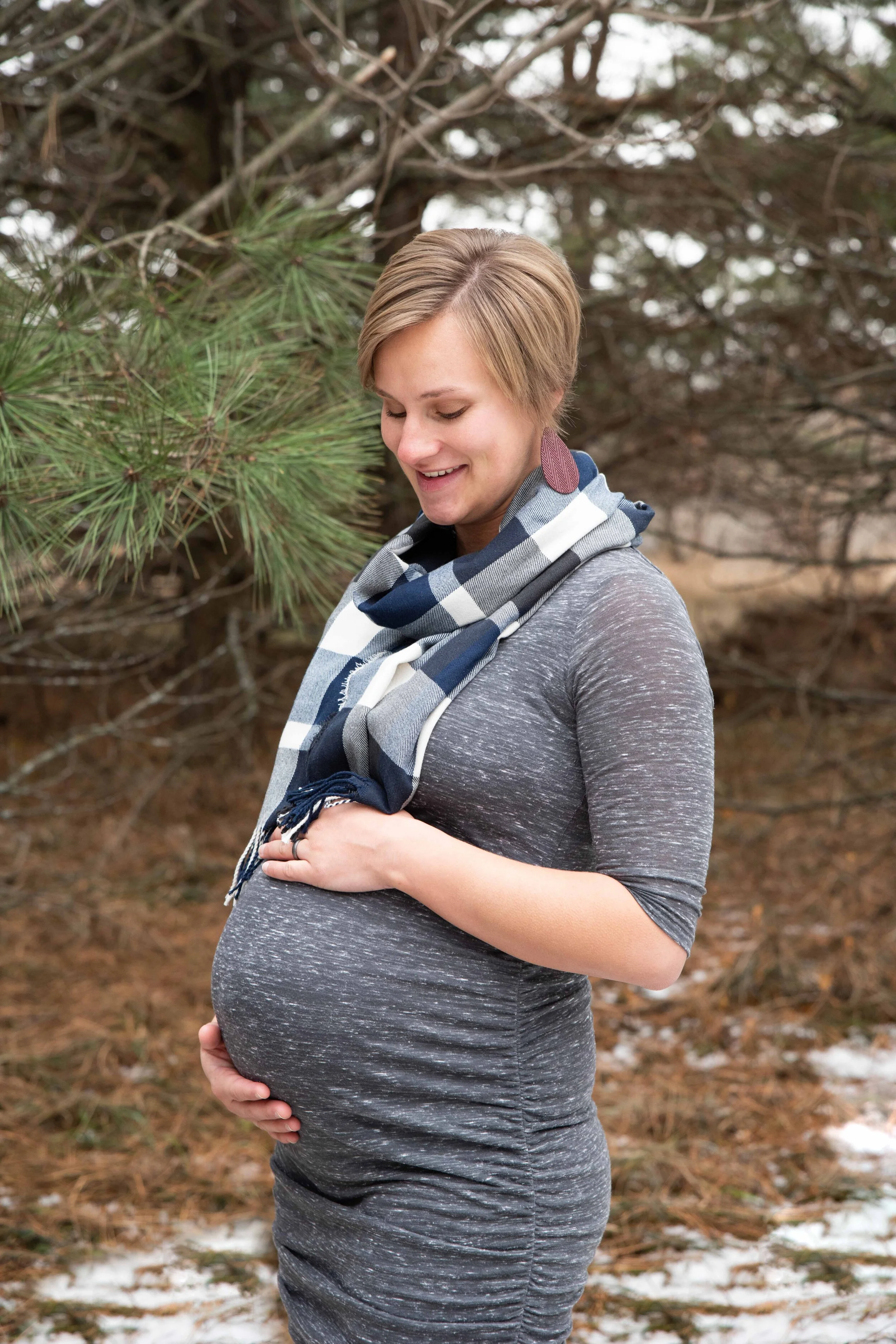 Woven Imaging-Pregnancy Photos-Nelson Family-Jamestown-ND (2 of 17).JPG