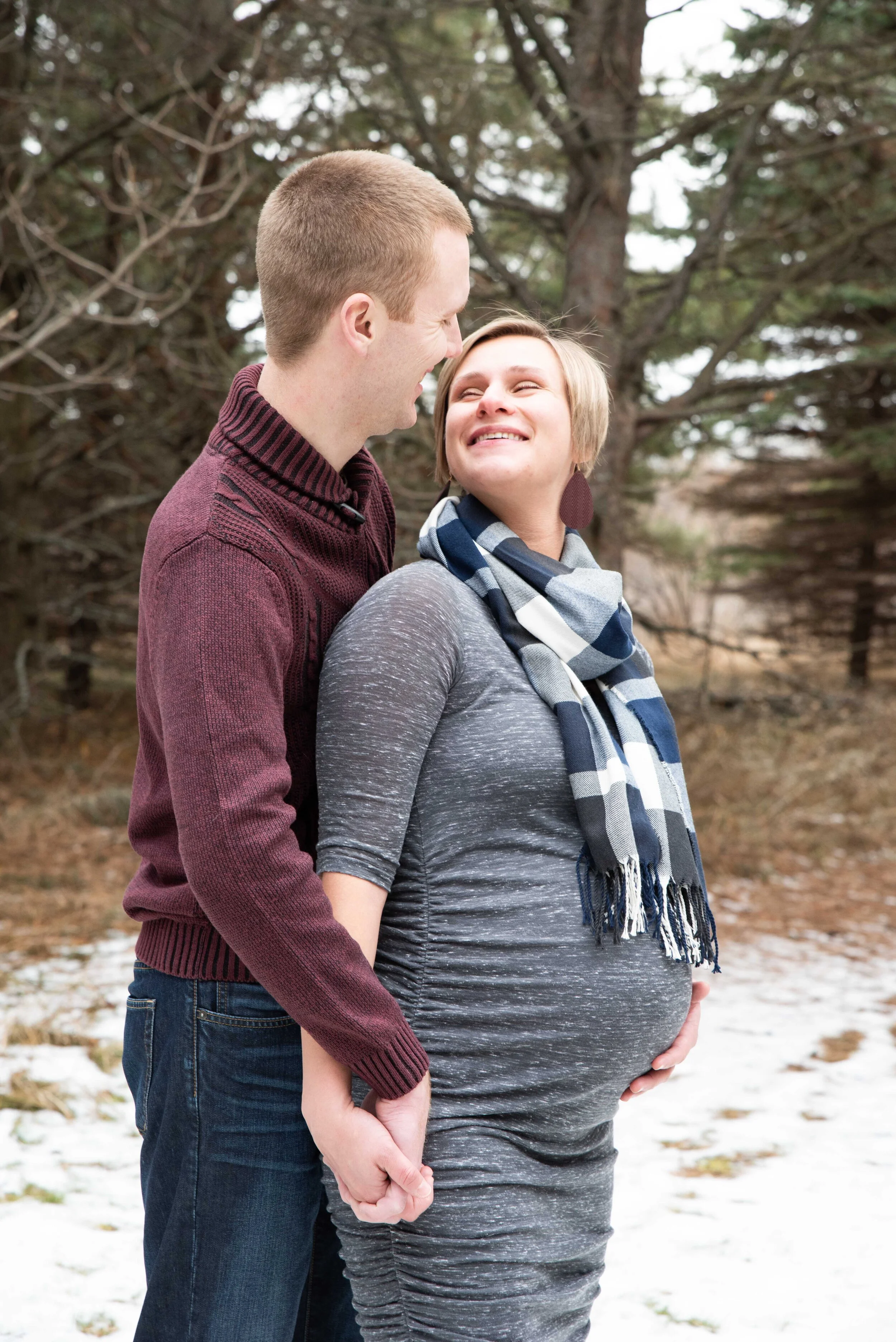 Woven Imaging-Pregnancy Photos-Nelson Family-Jamestown-ND (10 of 17).JPG