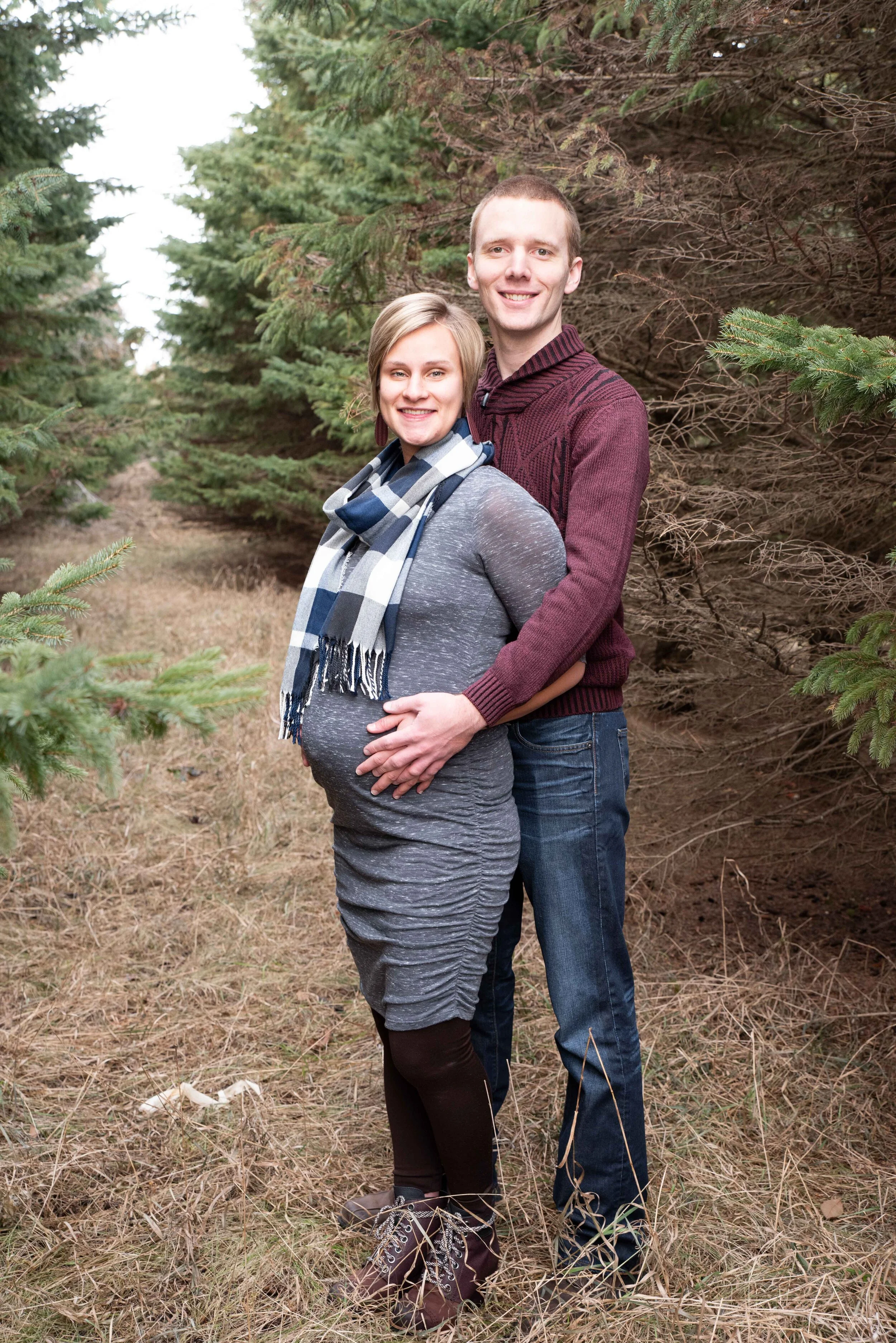 Woven Imaging-Pregnancy Photos-Nelson Family-Jamestown-ND (13 of 17).JPG