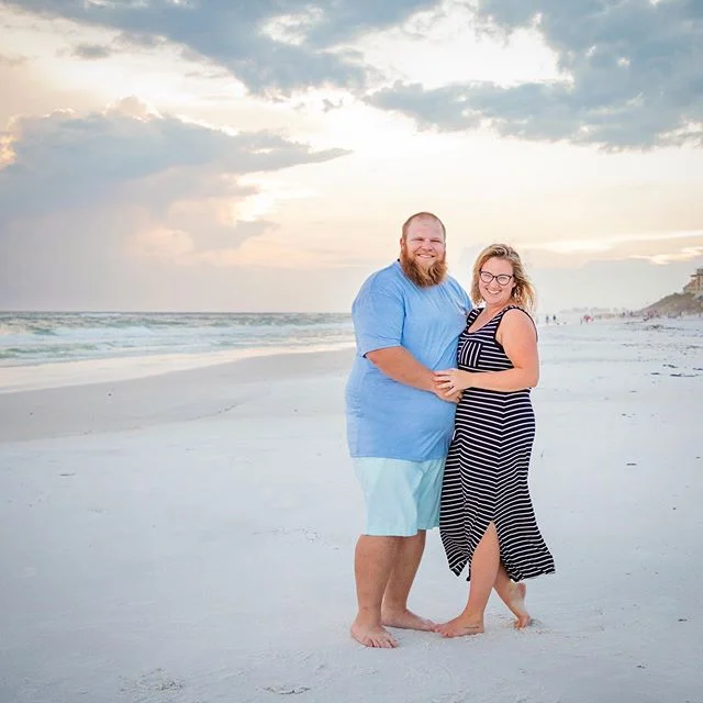 Sandy toes &amp; salty air 🦀🐠🐚
.
.
.
.
.
.
.
.
.
.
#sunsetchaser #sunsets #goldenhour #beachphotographer #30a #bluemountainbeach #seasideflorida #graytonbeach #beachvacation #florida #traveltoday #panhandle #missingitalready #takemeback #beachhair