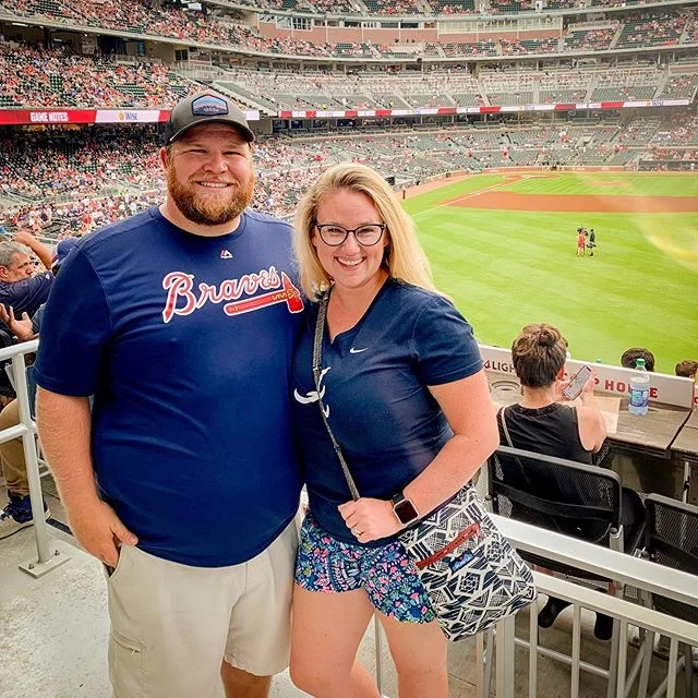 Living our best life ⚾️💙
.
.
.
.
.
.
.
.
#atlantabraves #baseball #atlanta #hotlanta #losbravos #fearthechop #thebattery #isntheacutie #husband #datenight