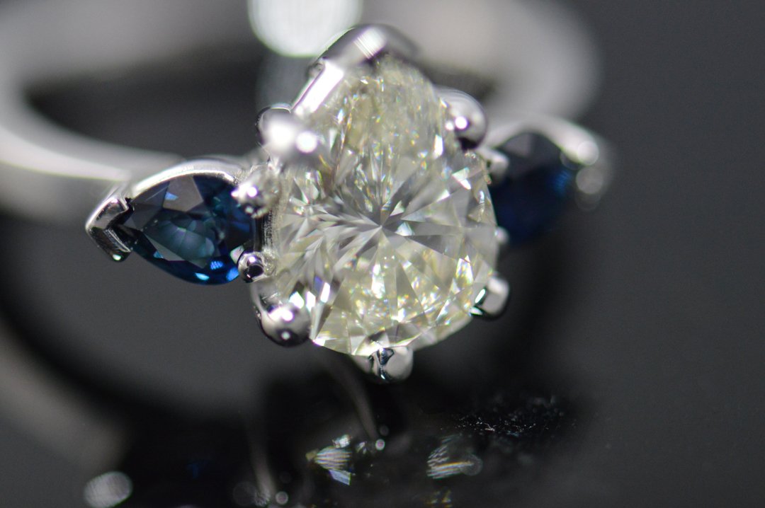 darvier-extreme-close-up-three-stone-ring.jpg