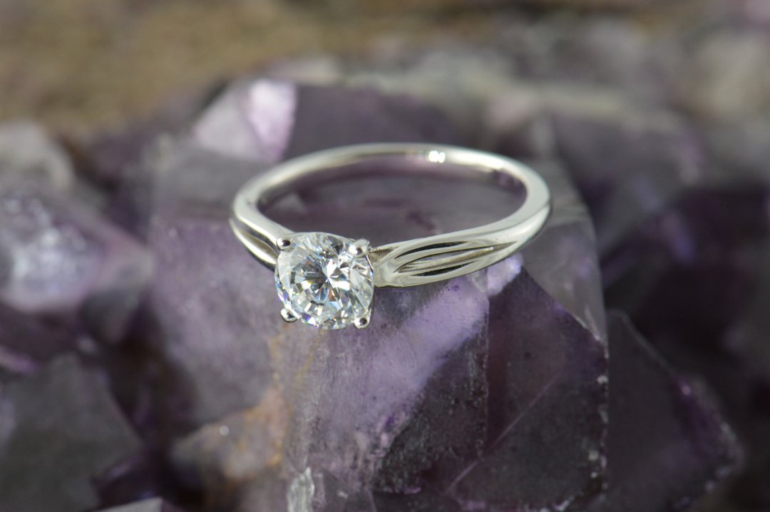 darvier-split-solitaire-ring.jpg