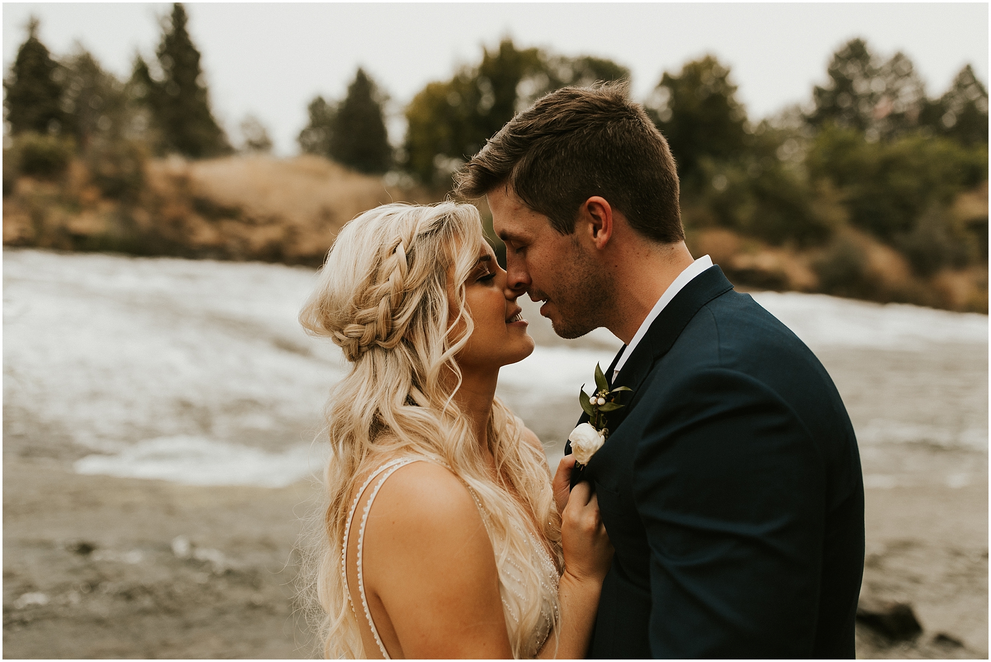 Chateau Rive Spokane Wedding Cassie Trottier Photography1109.jpg
