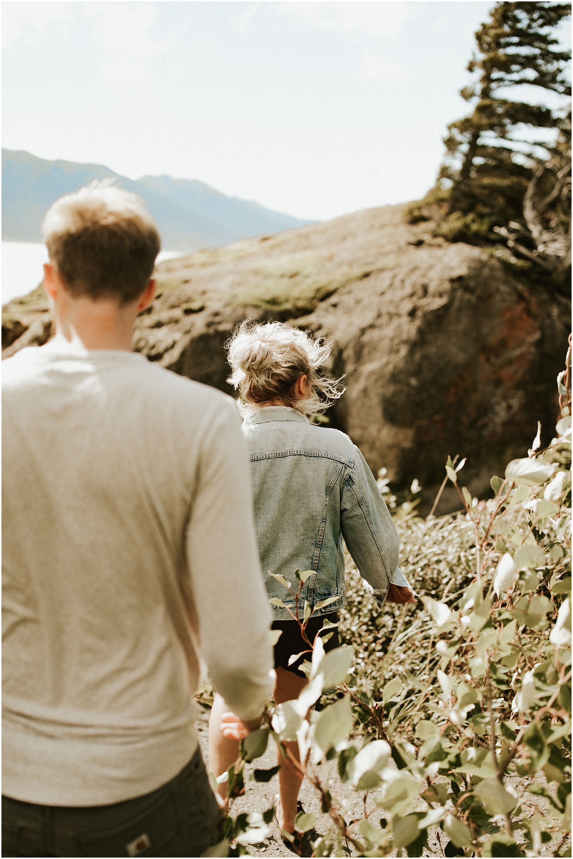 Beluga Point Alaska Lovers_Cassie Trottier Photography1010.jpg