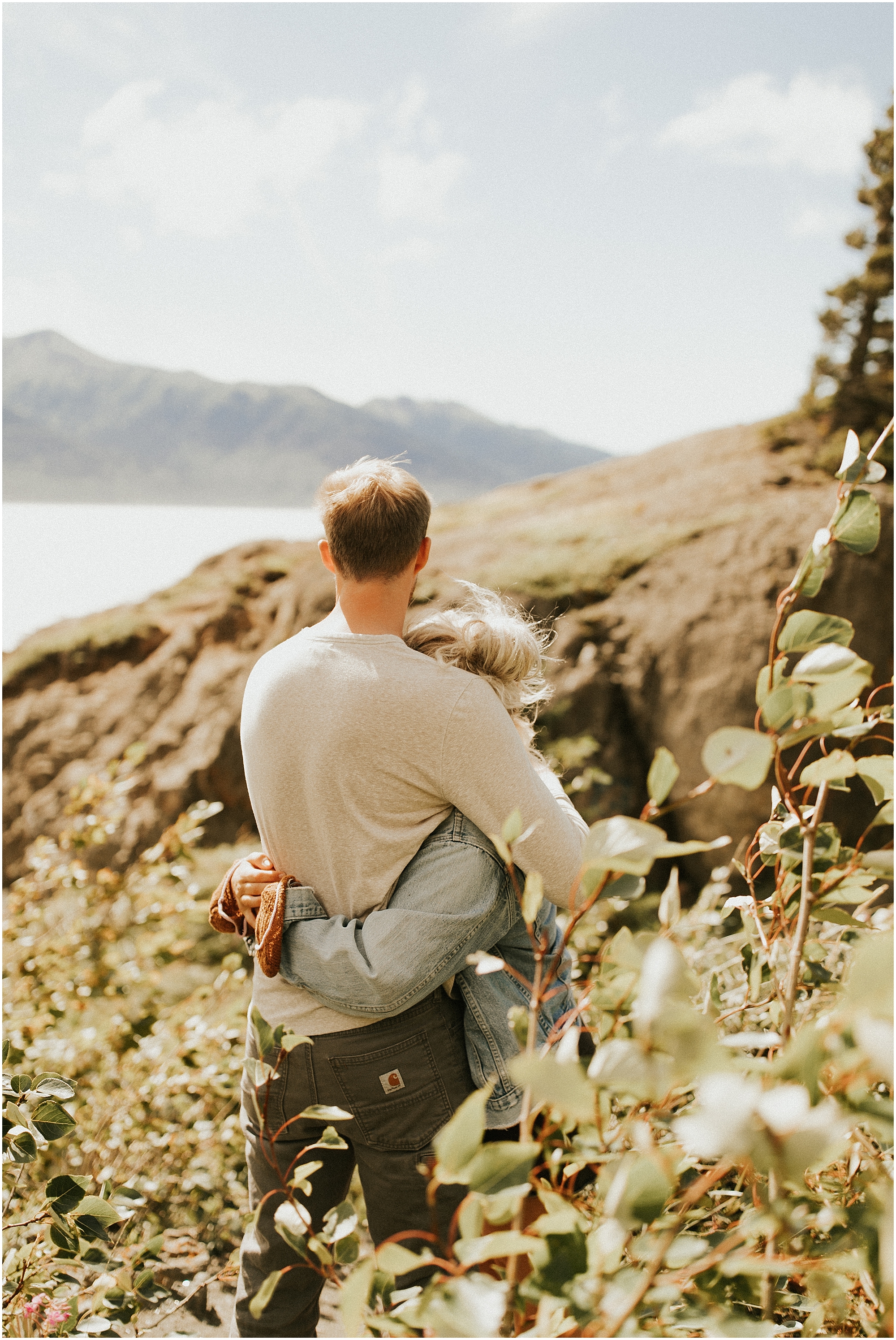 Beluga Point Alaska Lovers_Cassie Trottier Photography1012.jpg