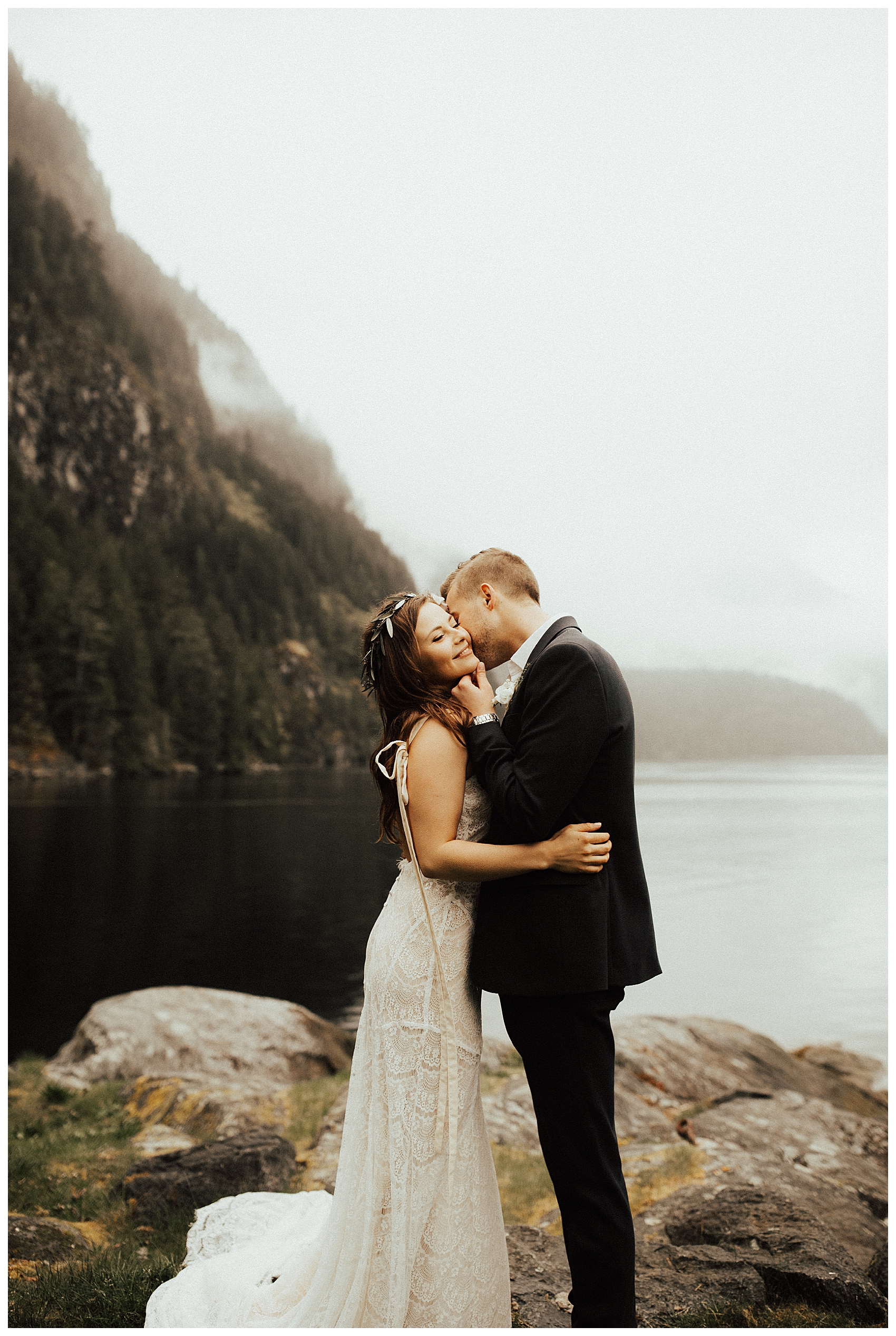 Seattle Wedding Photographer Cassie Trottier Photography