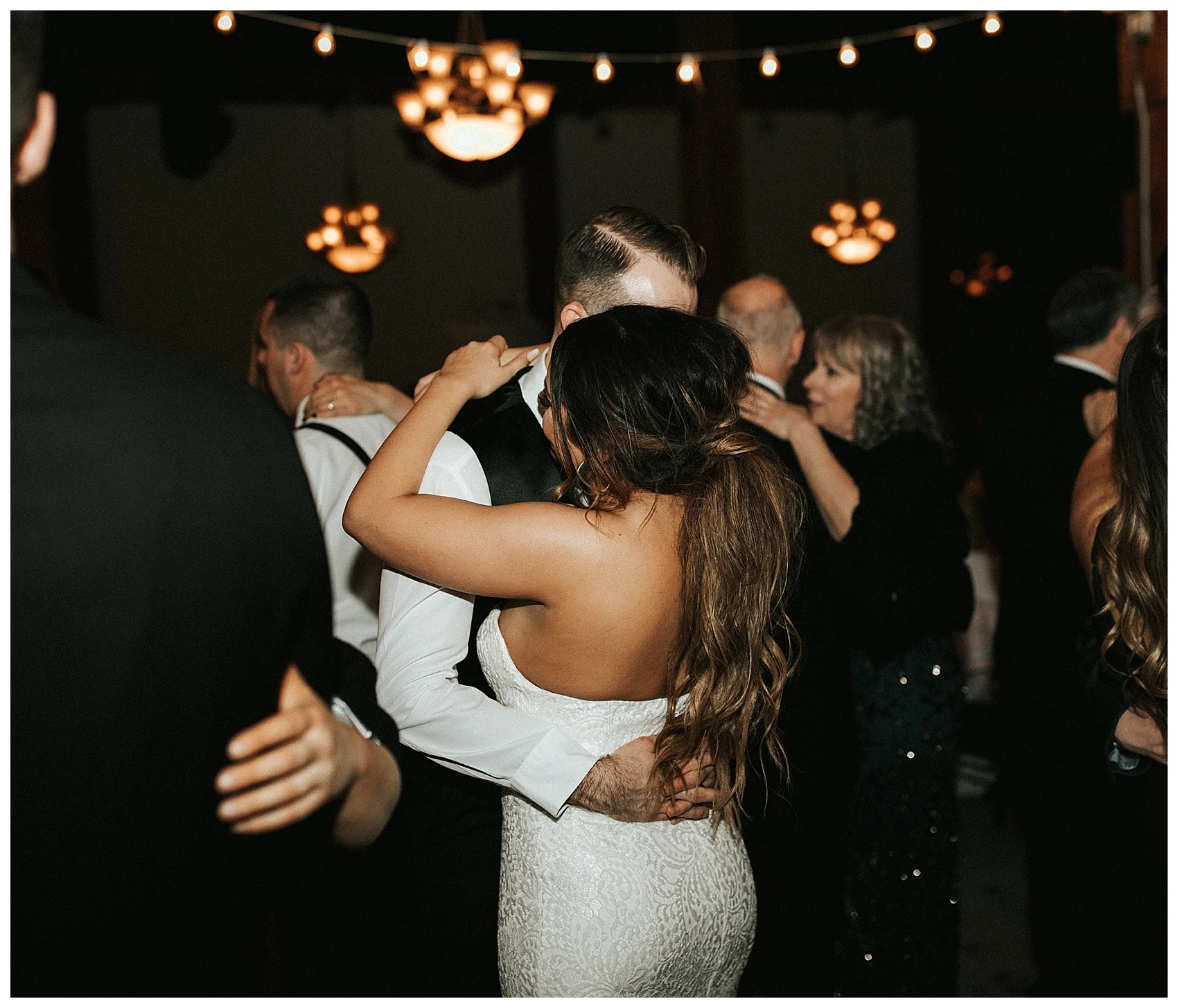 Chateau Rive Spokane Wedding Cassie Trottier Photography01119.jpg