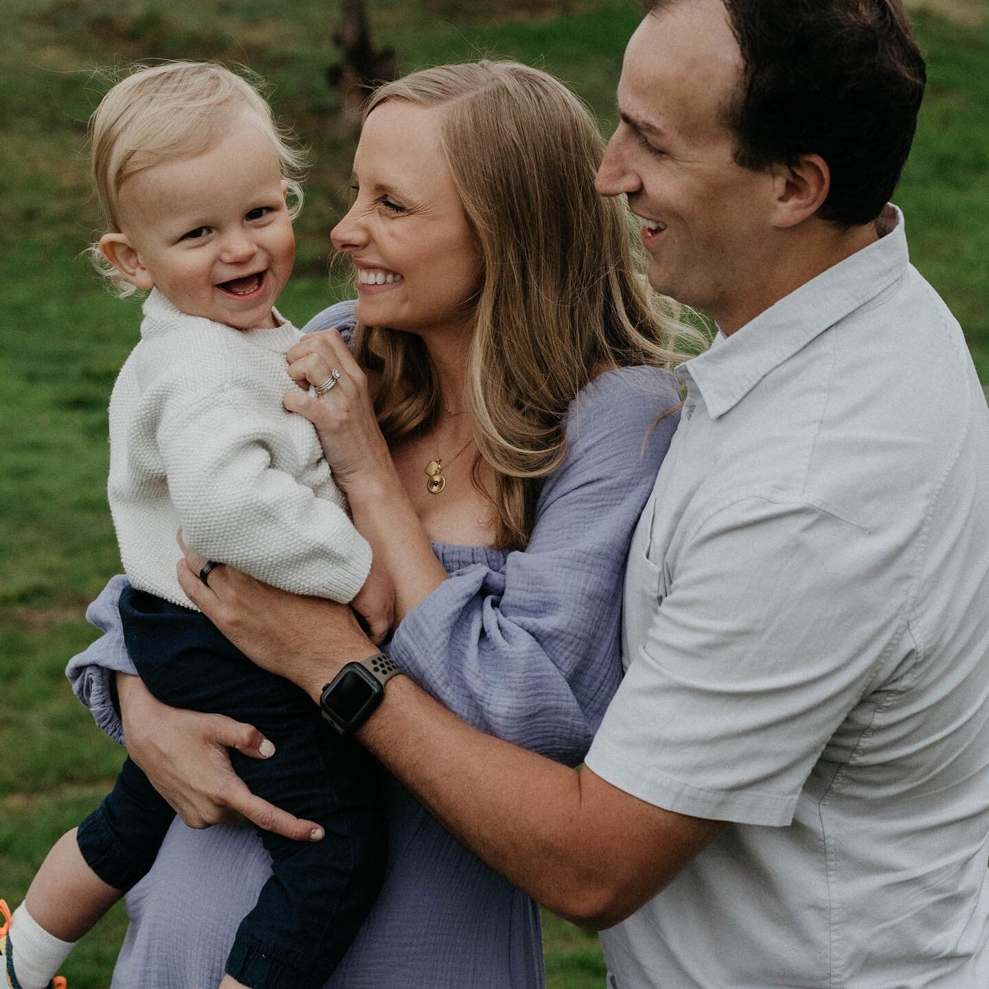 Family Session Giveaway 🌸

It&rsquo;s a beautiful rainy day and it&rsquo;s making me happy, so let&rsquo;s do a giveaway. 

Family Mini-Session to be redeemed May 2023 in Spokane. 

Happy Mother&rsquo;s Day! This is a simple one: tag someone below &