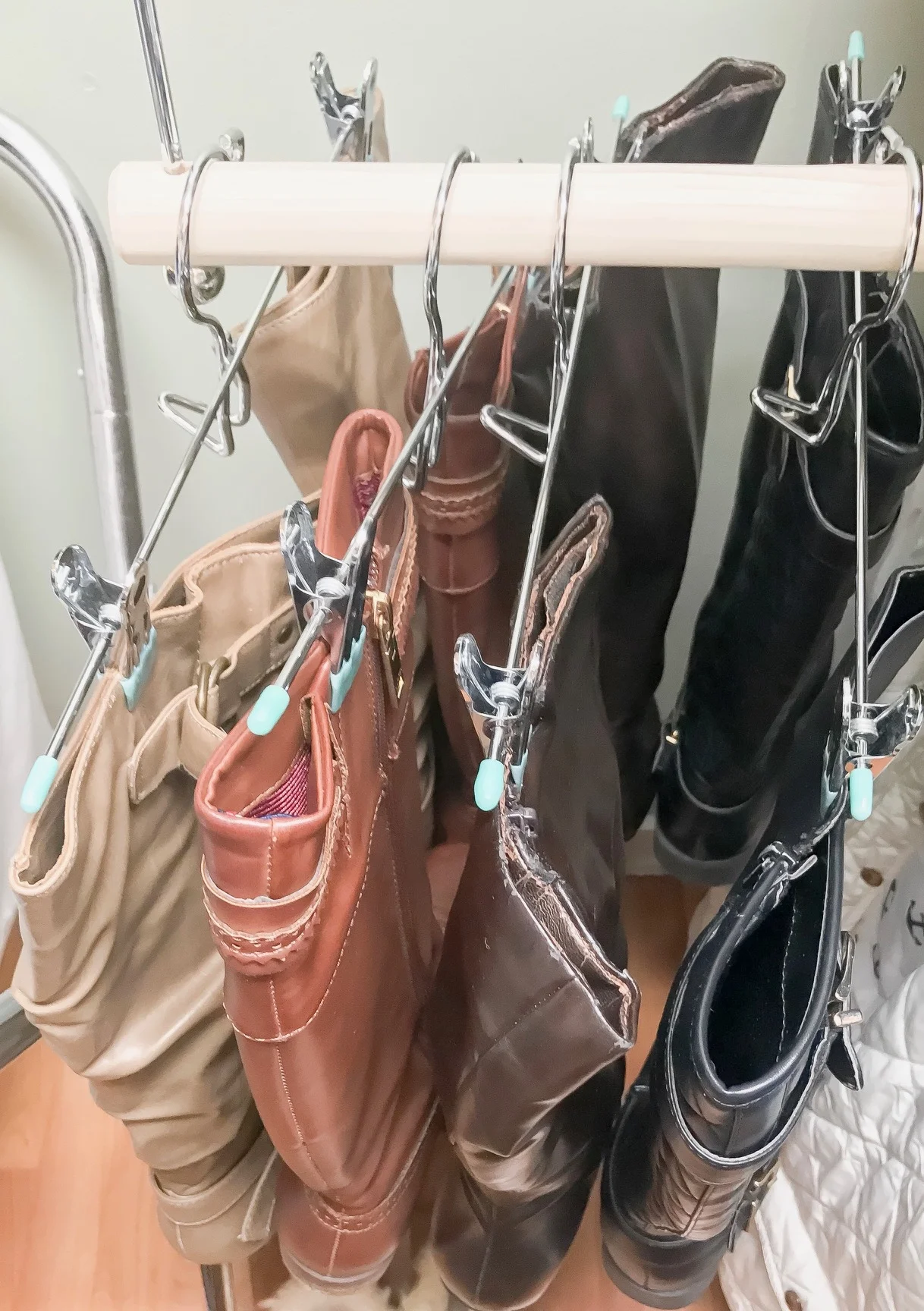 best way to store boots