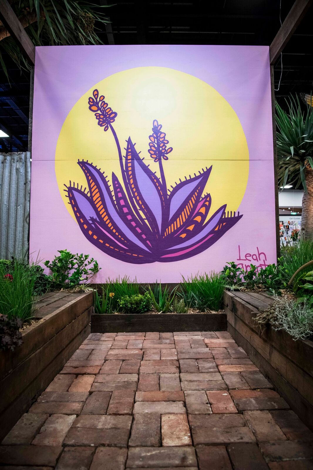 Feature Garden by Tim Harper . Artwork by Leah Grant. Photo by bianca de marchi photography .