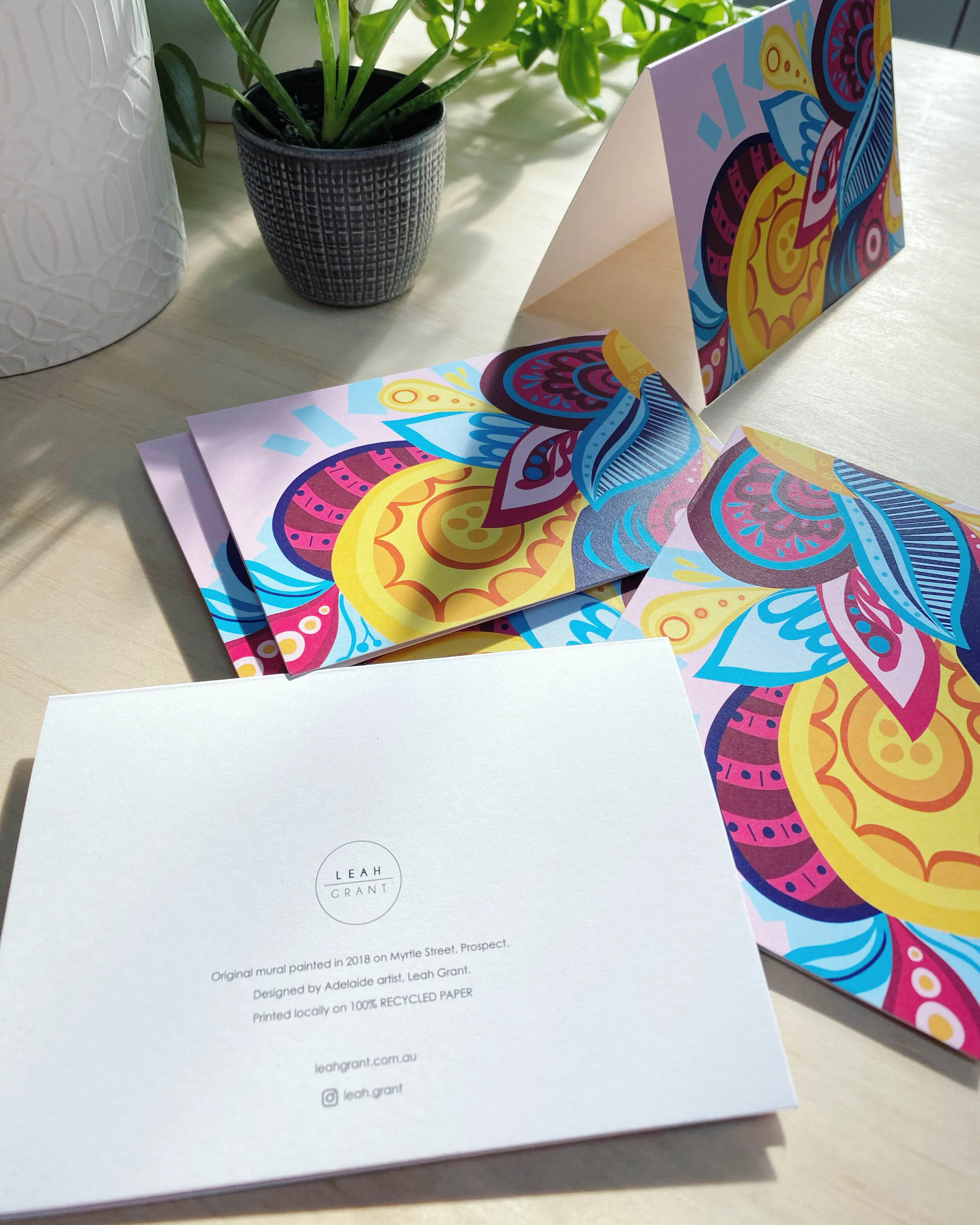 STREET ART GREETING CARD LEAH GRANT