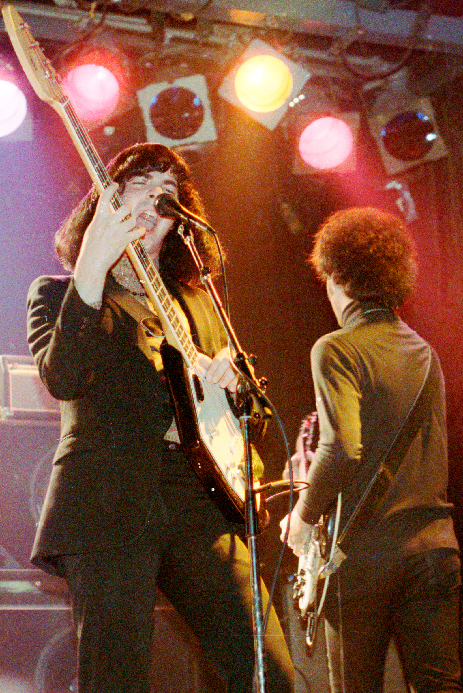 fuzztones-PepLounge1985-GregGutbezahl-02crop2.jpg