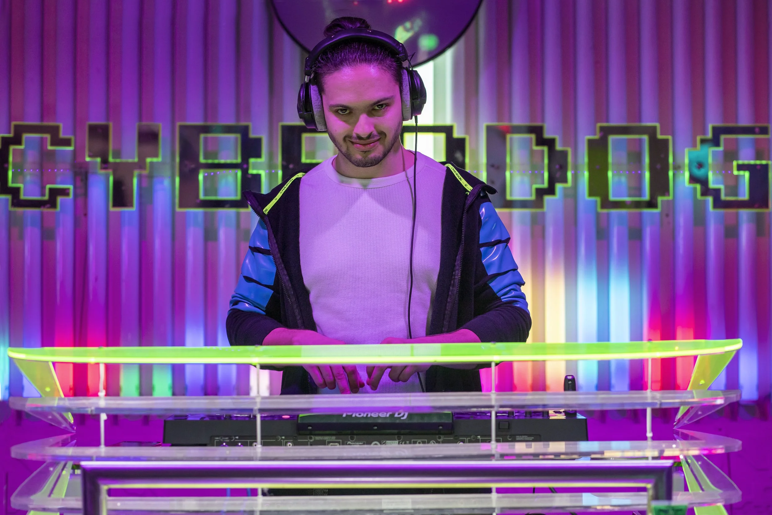 2022-02-FASHION-London-Camden-Store-Cyberdog-GregGutbezahl-DJ.jpg